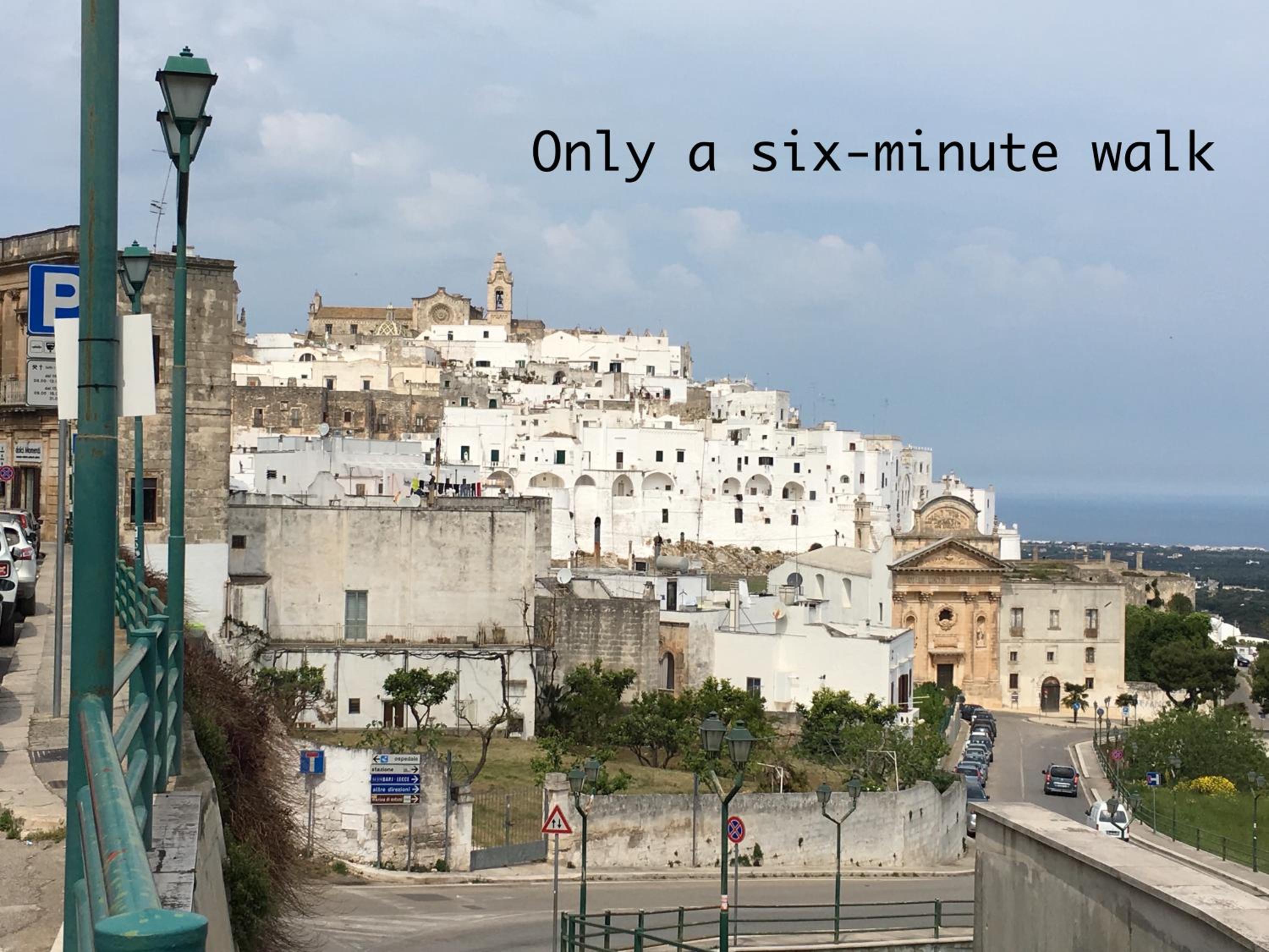 Lovely Stone House In Ostuni