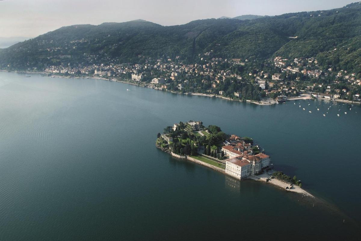 MONOLOCALE lago maggiore INTRA