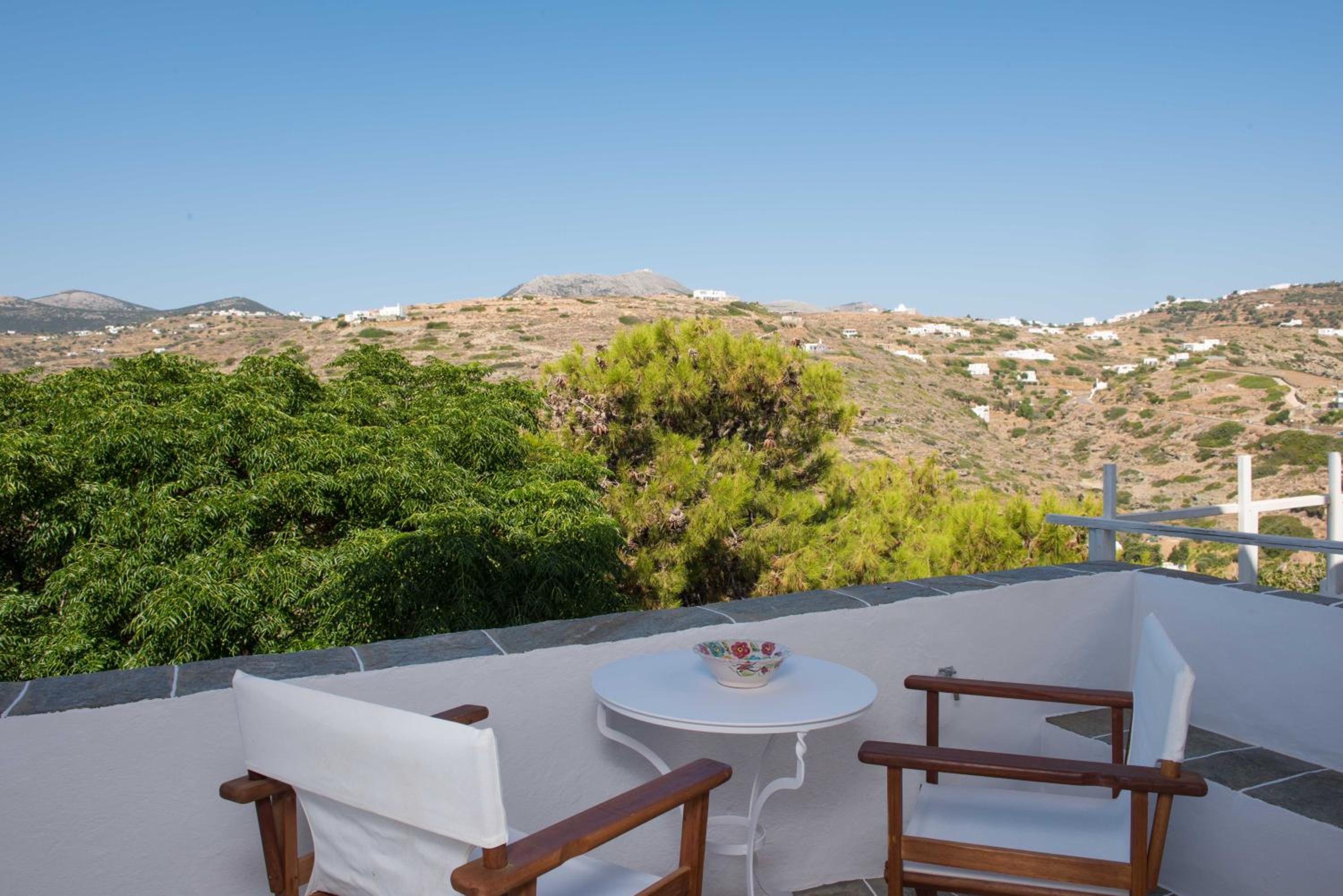 Aris & Maria Houses