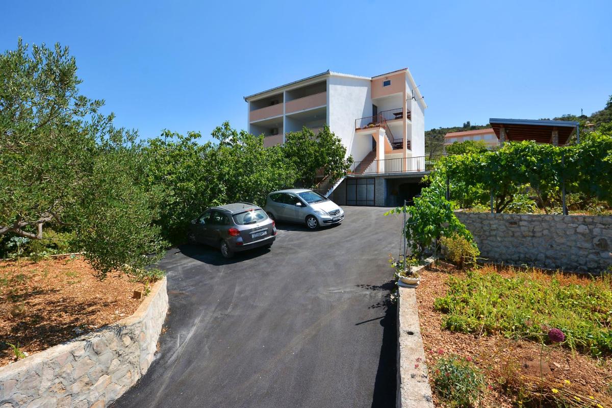 Apartments Franjić