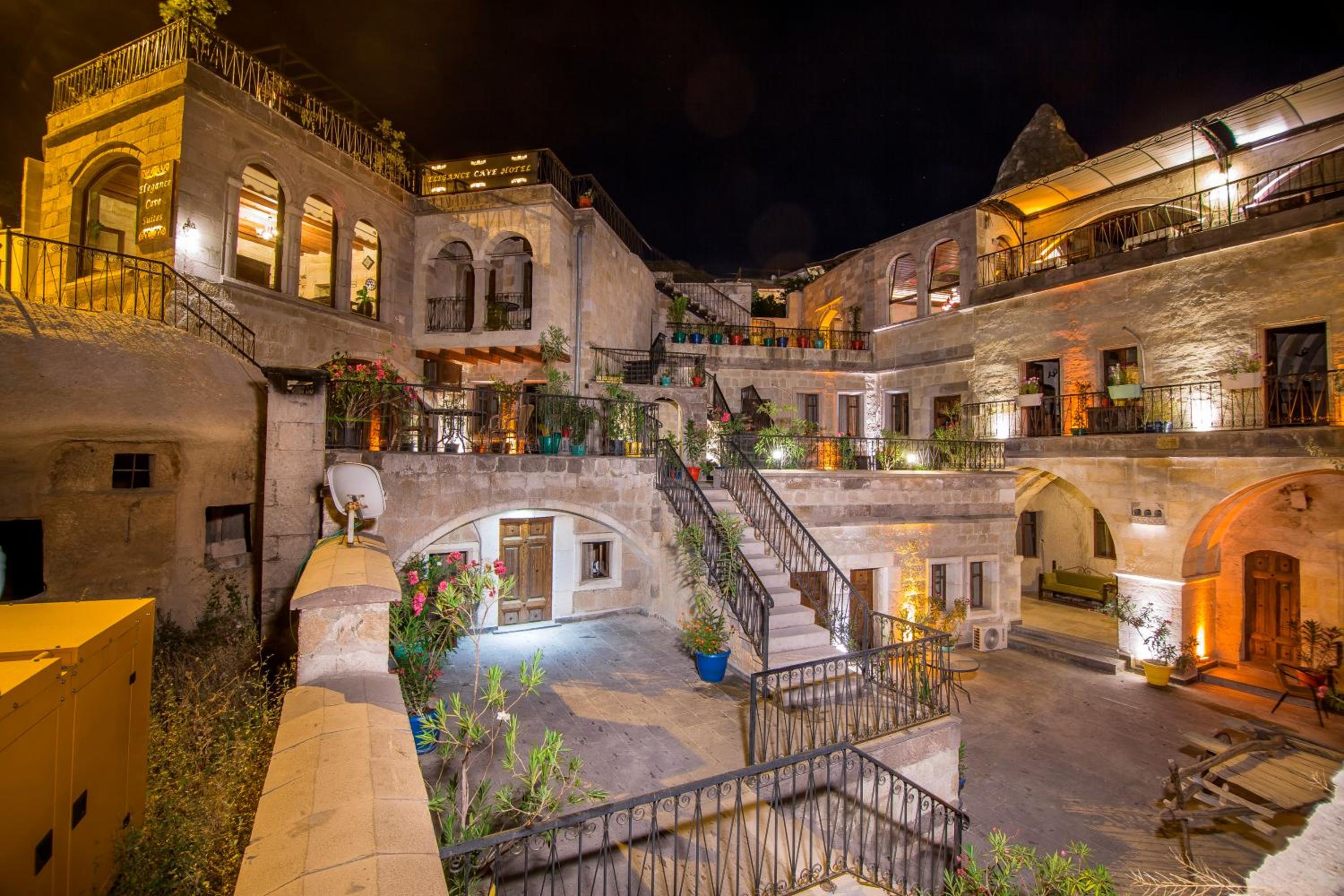 Elegance Cave Suites & Restaurant - Image 67