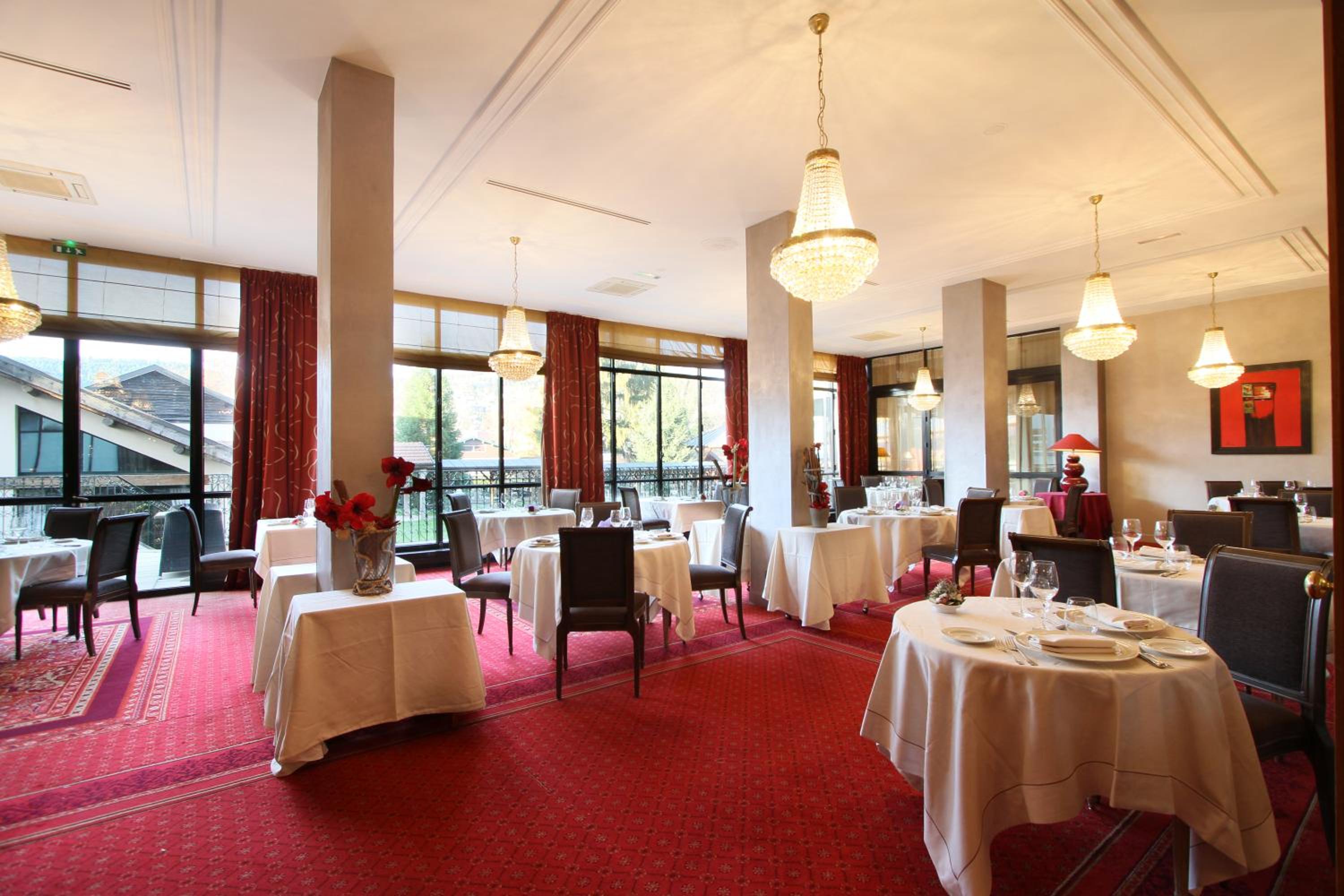 restaurant