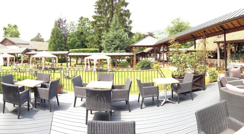 outdoor BBQ area