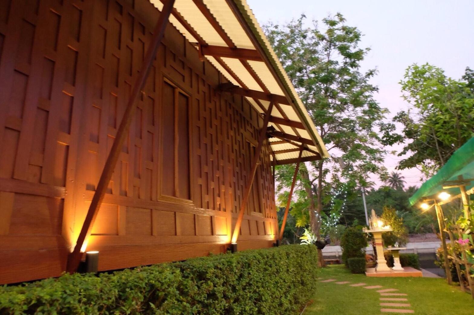 Hotel บ้านกรนรา Baan Kornnara - Image 1