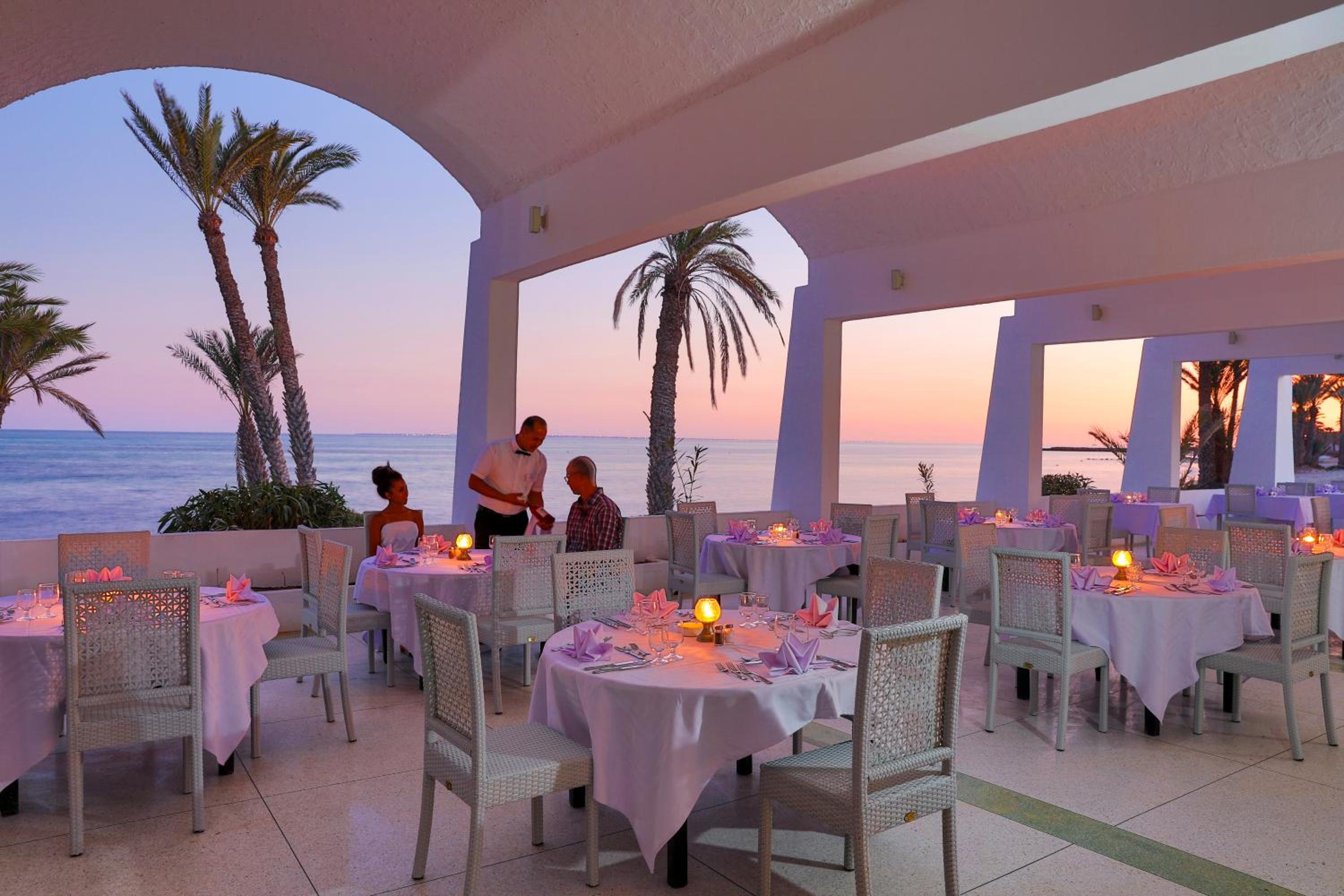 restaurant