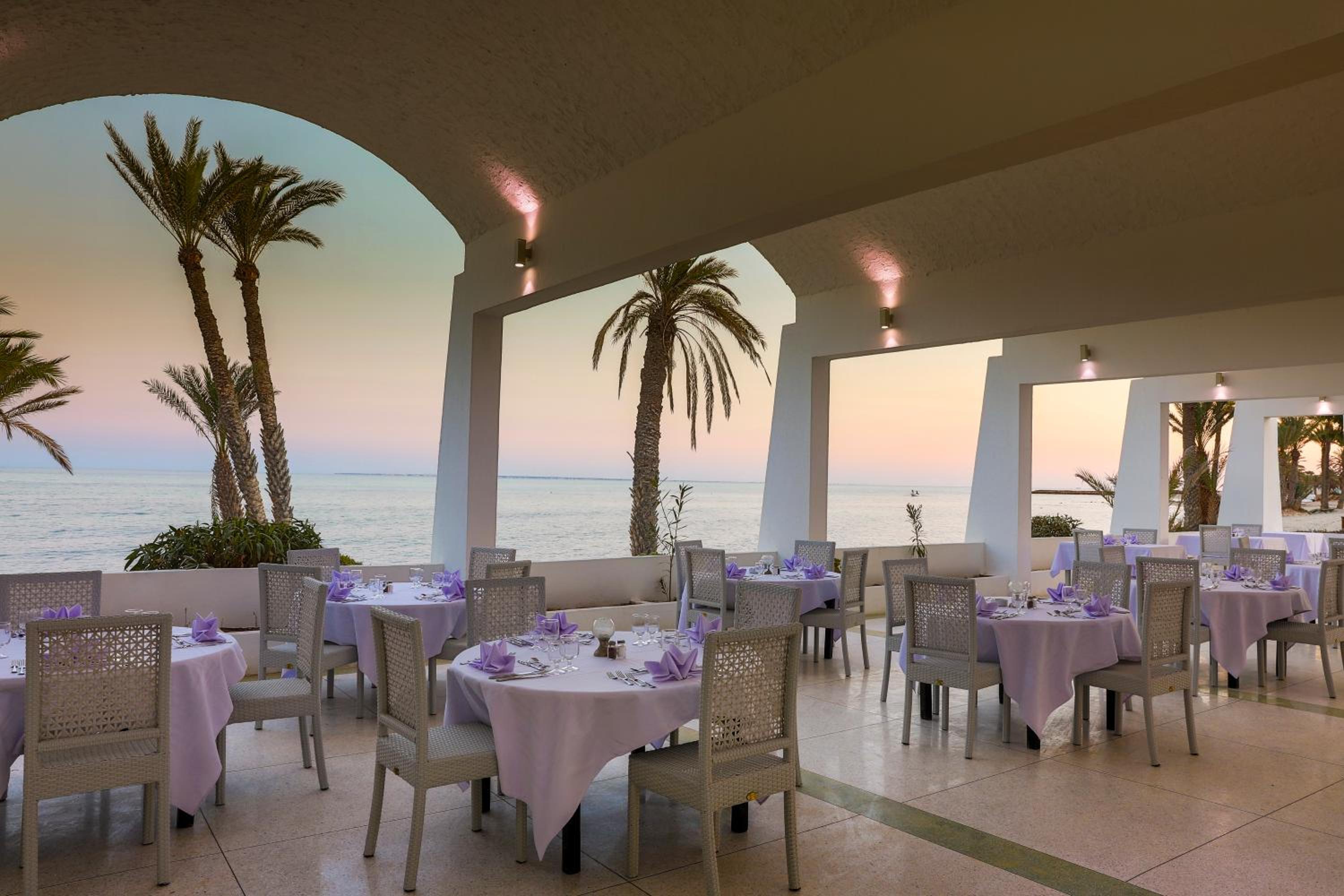 restaurant