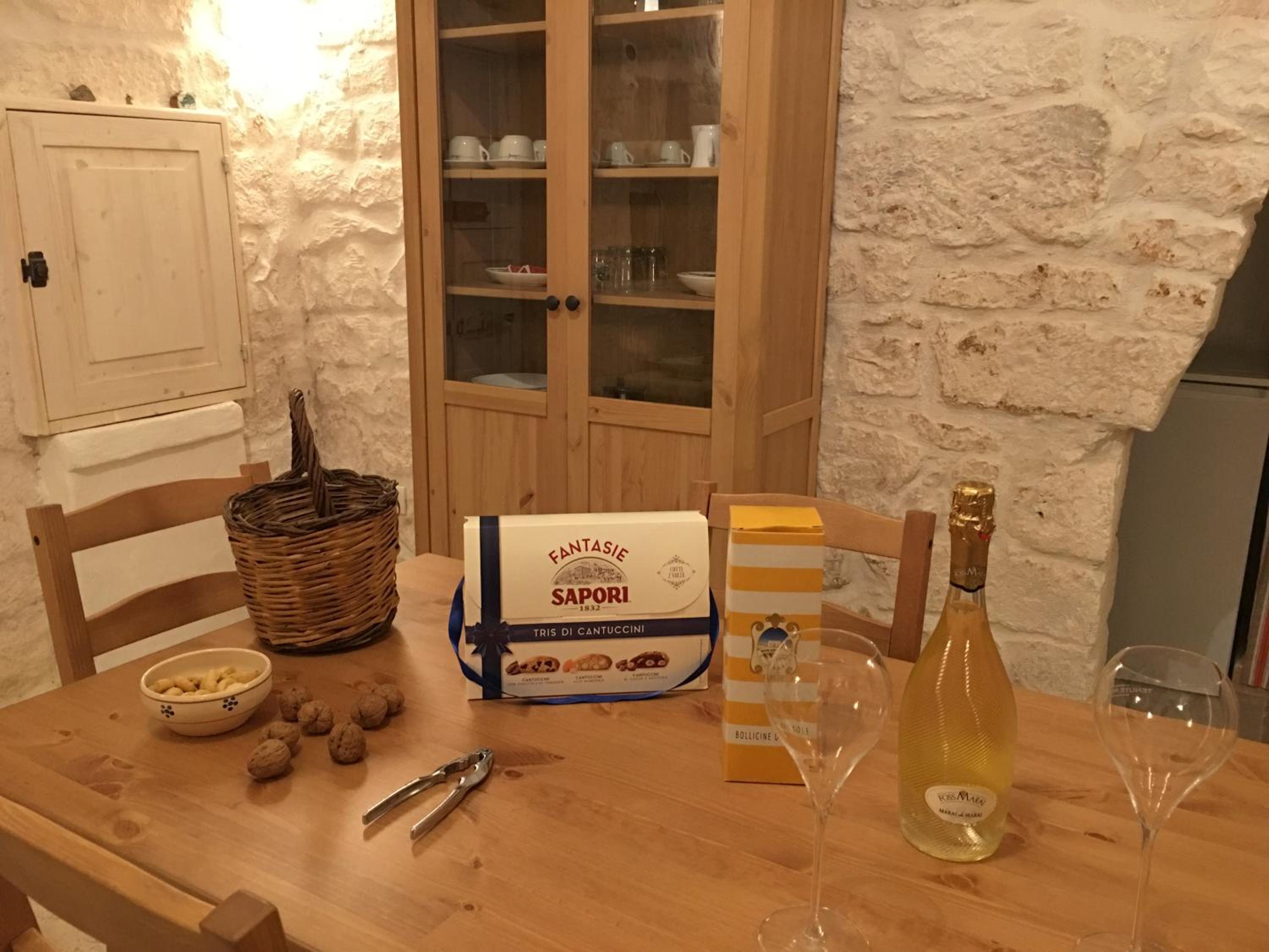 Lovely Stone House In Ostuni