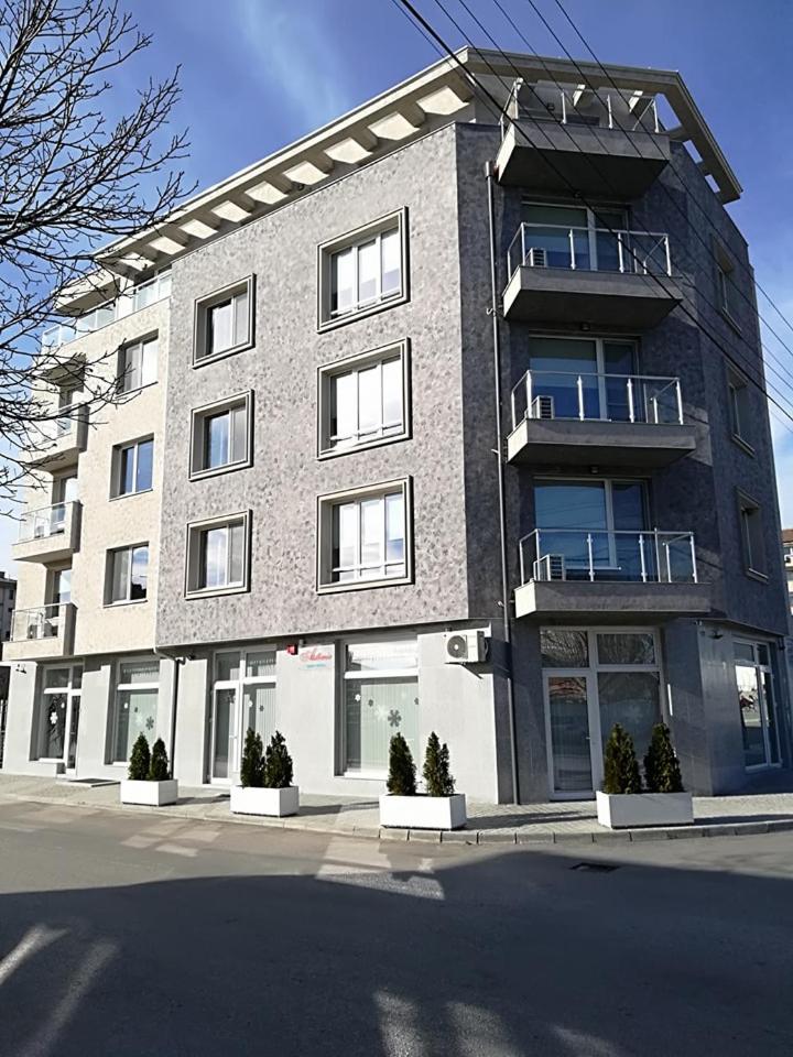 Astoria Aparthotel
