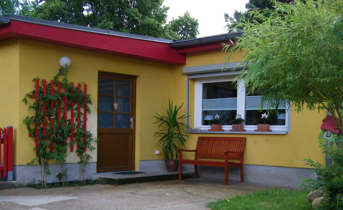 Ferienwohnung mit Garten — Berlin