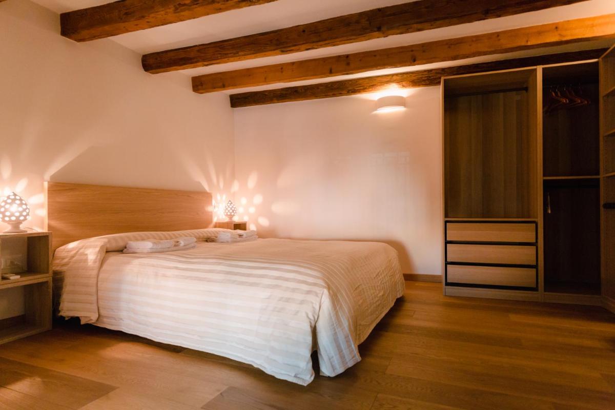 Historical and Luxury Apartment photo 1