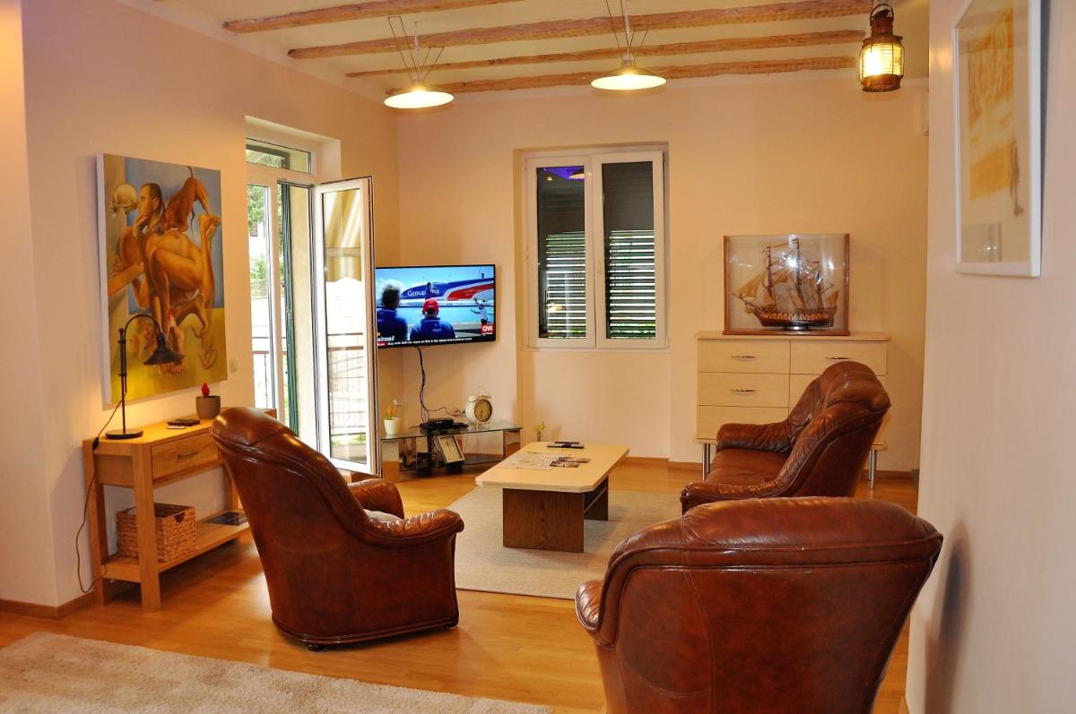 Marta Sea Residence — Split
