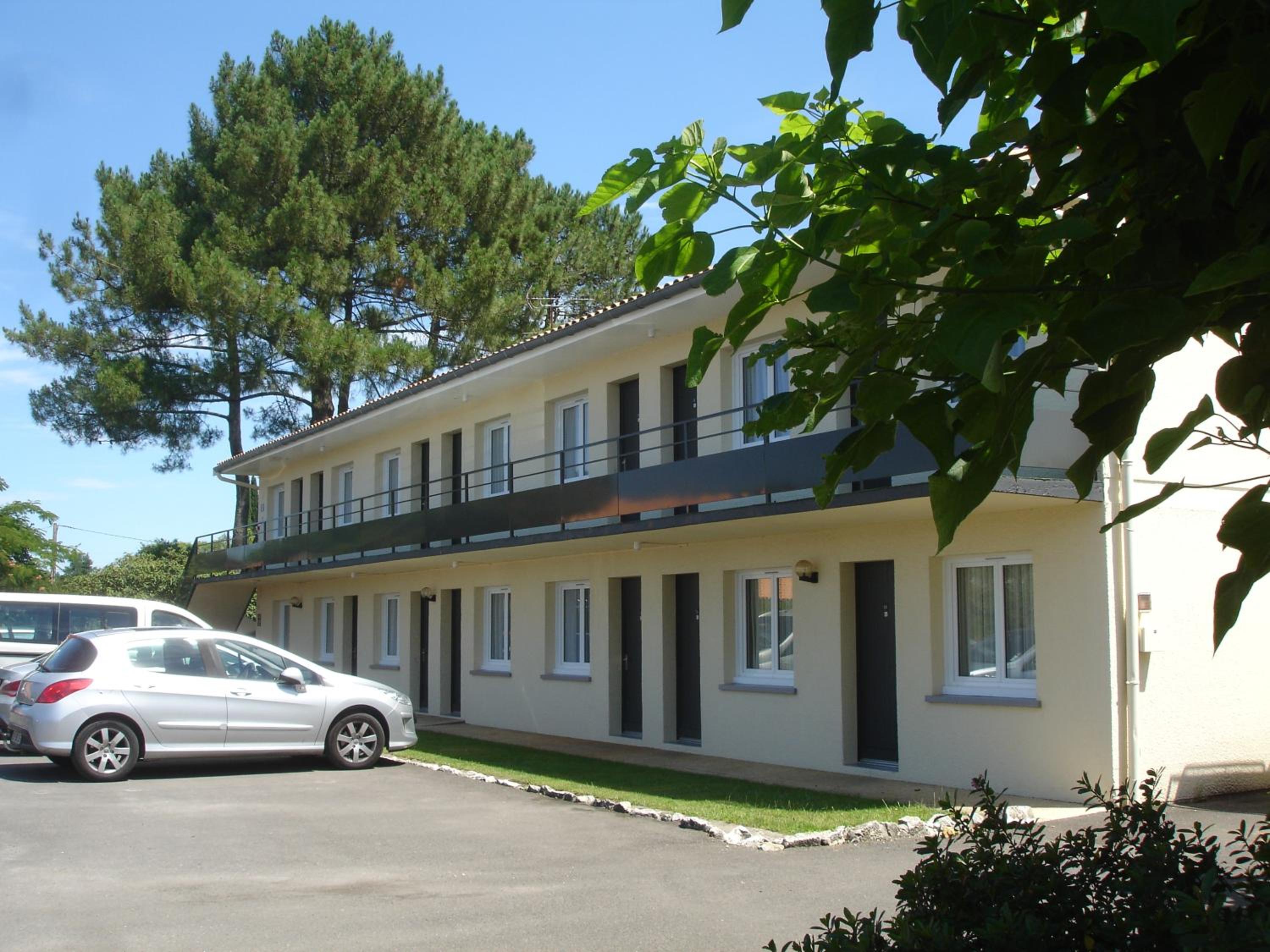 Hôtel Restaurant Les Bruyères