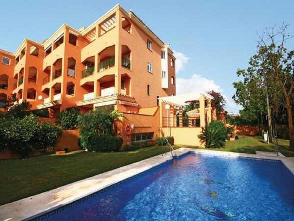 Apartamento con piscina en Torremolinos photo 1