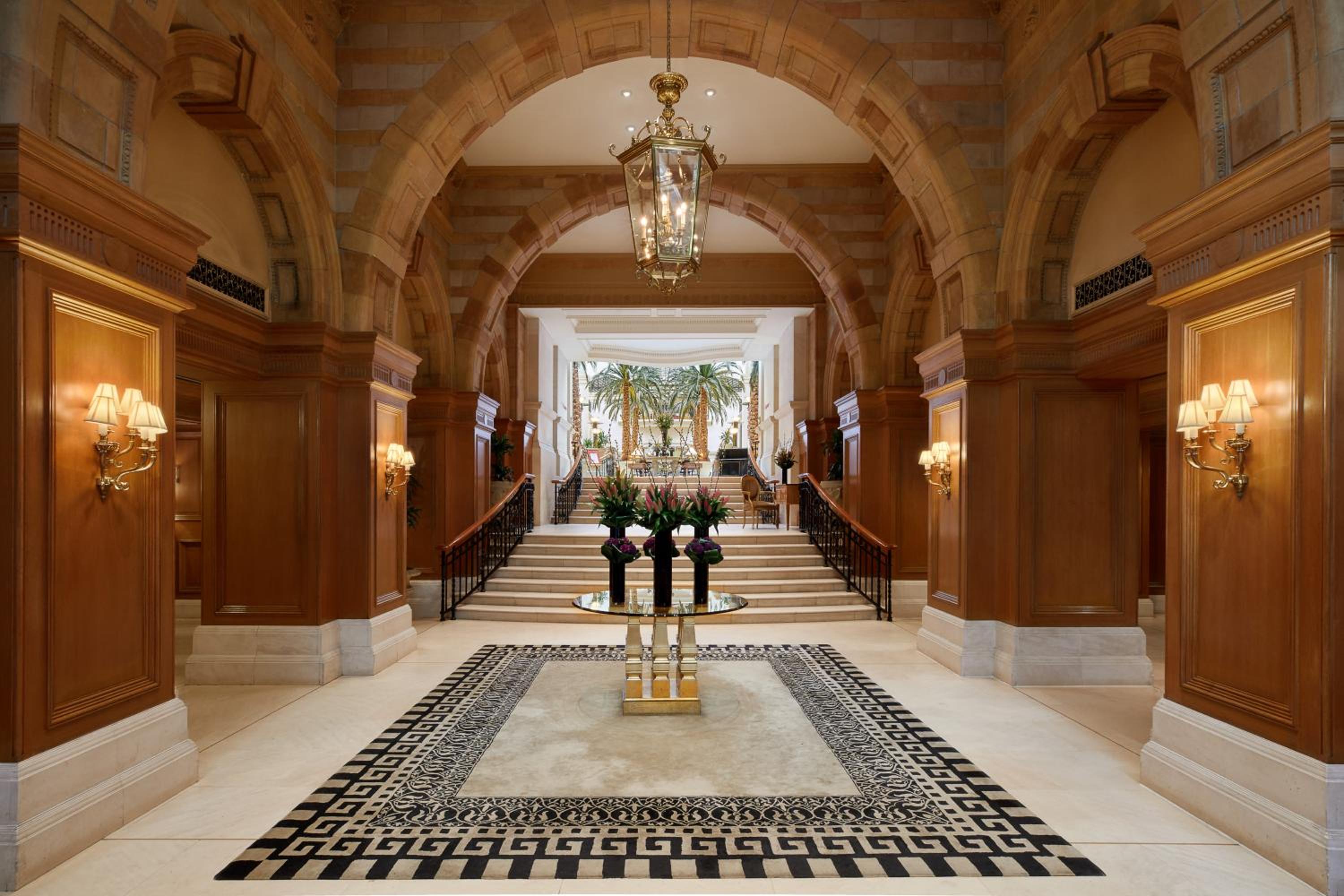 The Landmark London 6
