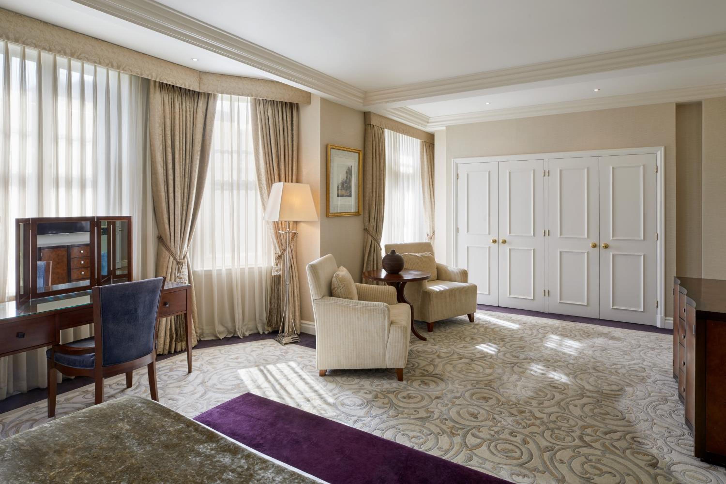 The Landmark London 38