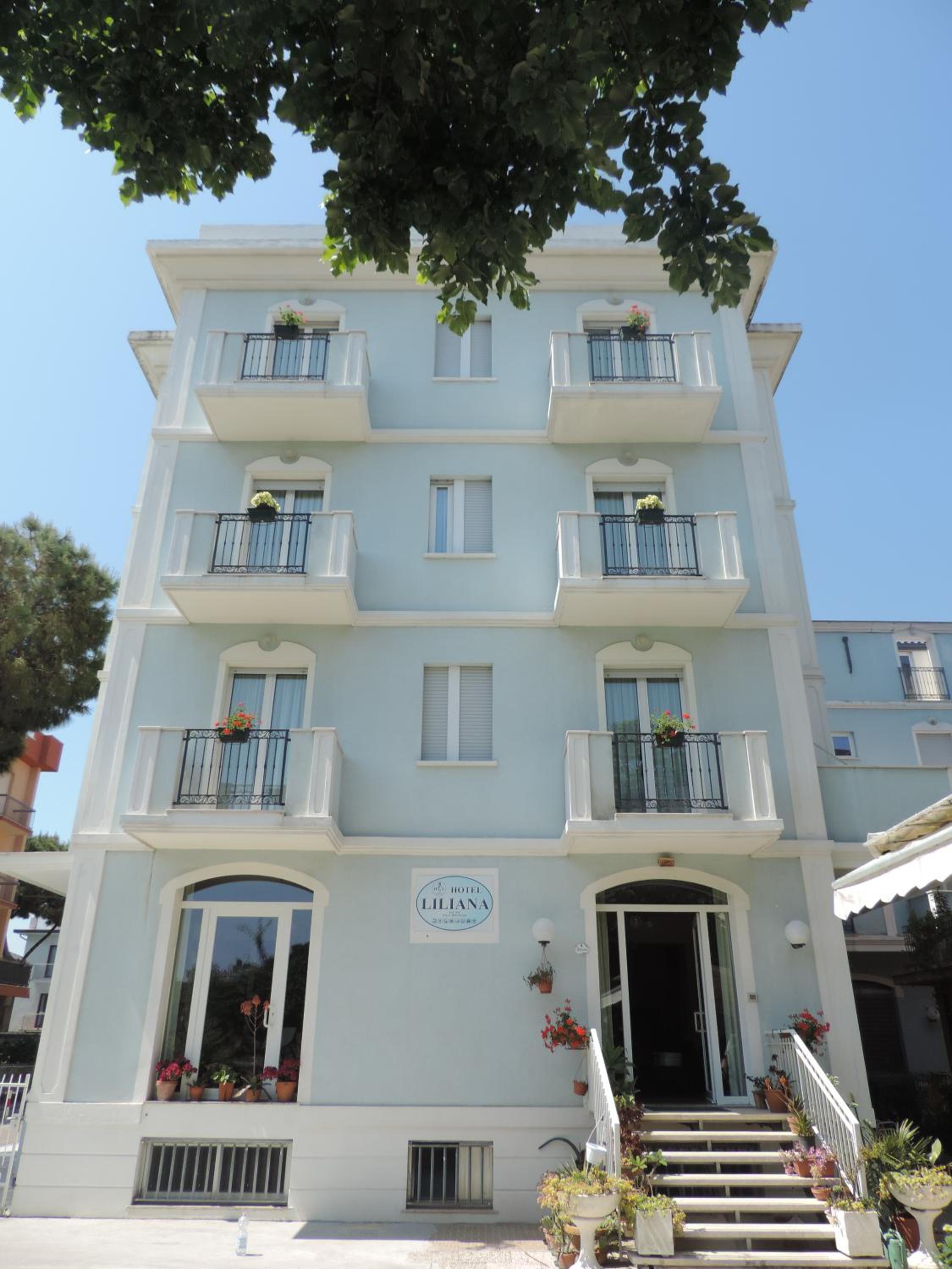 Hotel Liliana photo 1