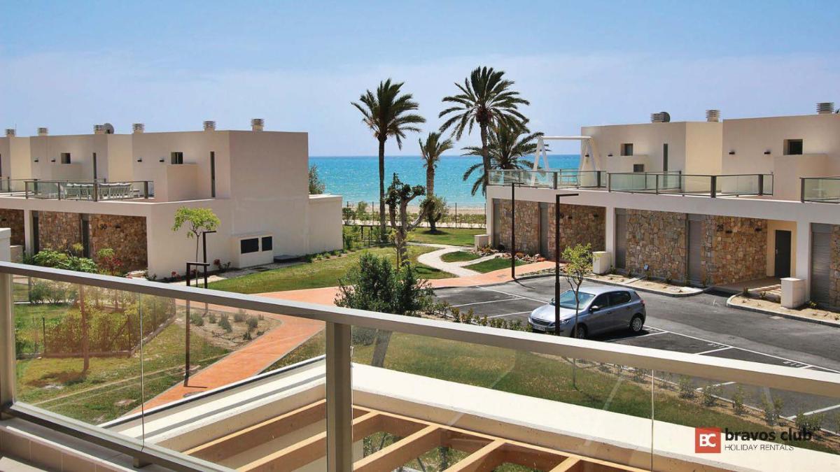 Vila Paradis 17 by Bravos Club photo 1