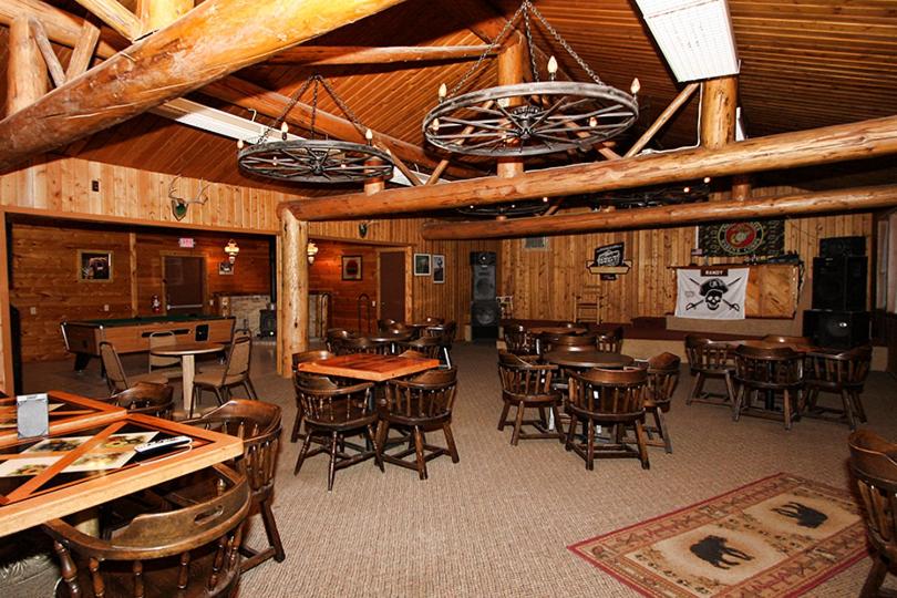 restaurant
