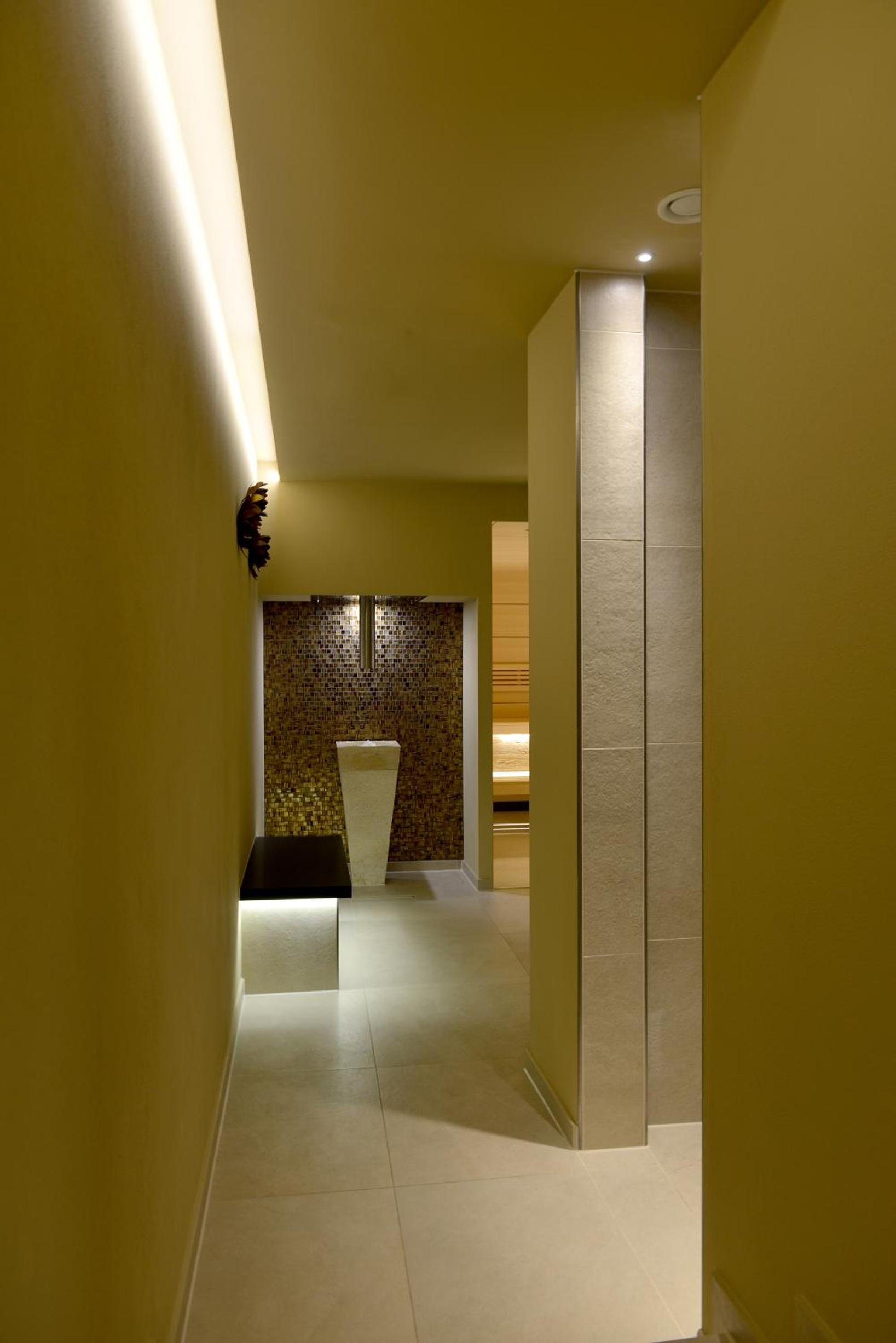 hotel reception