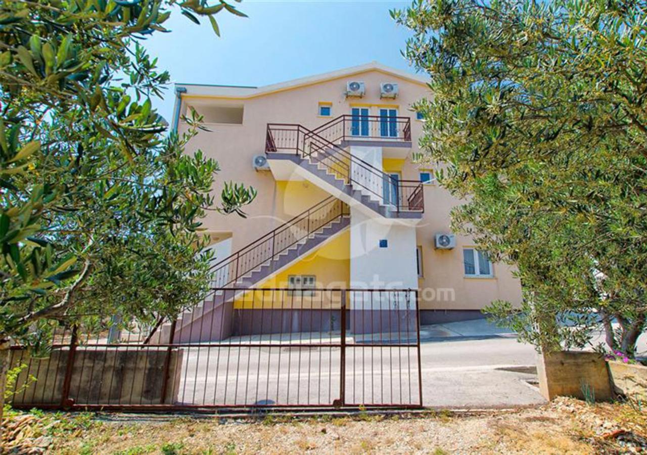 Apartments Iva view 5