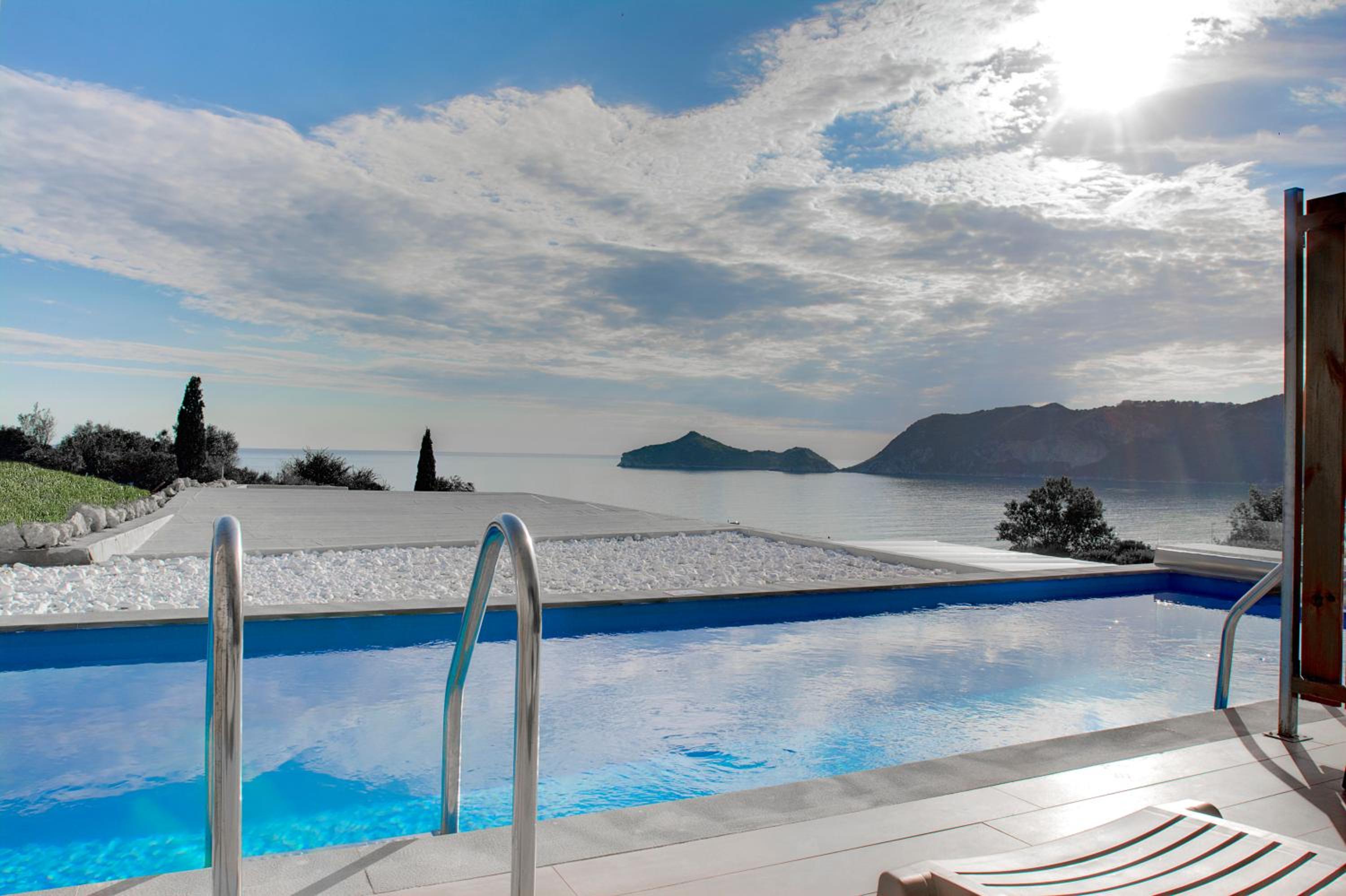 Hotel Porto Demo Hotel - Image 1