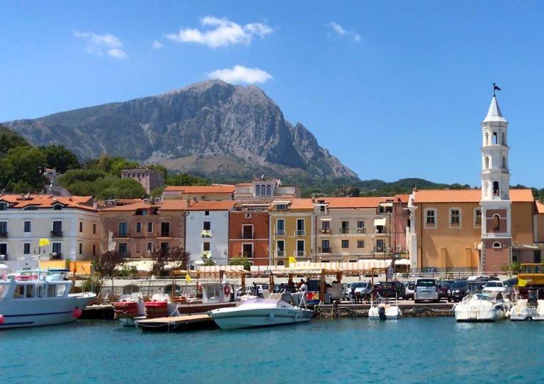 By the sea in Scario photo 1
