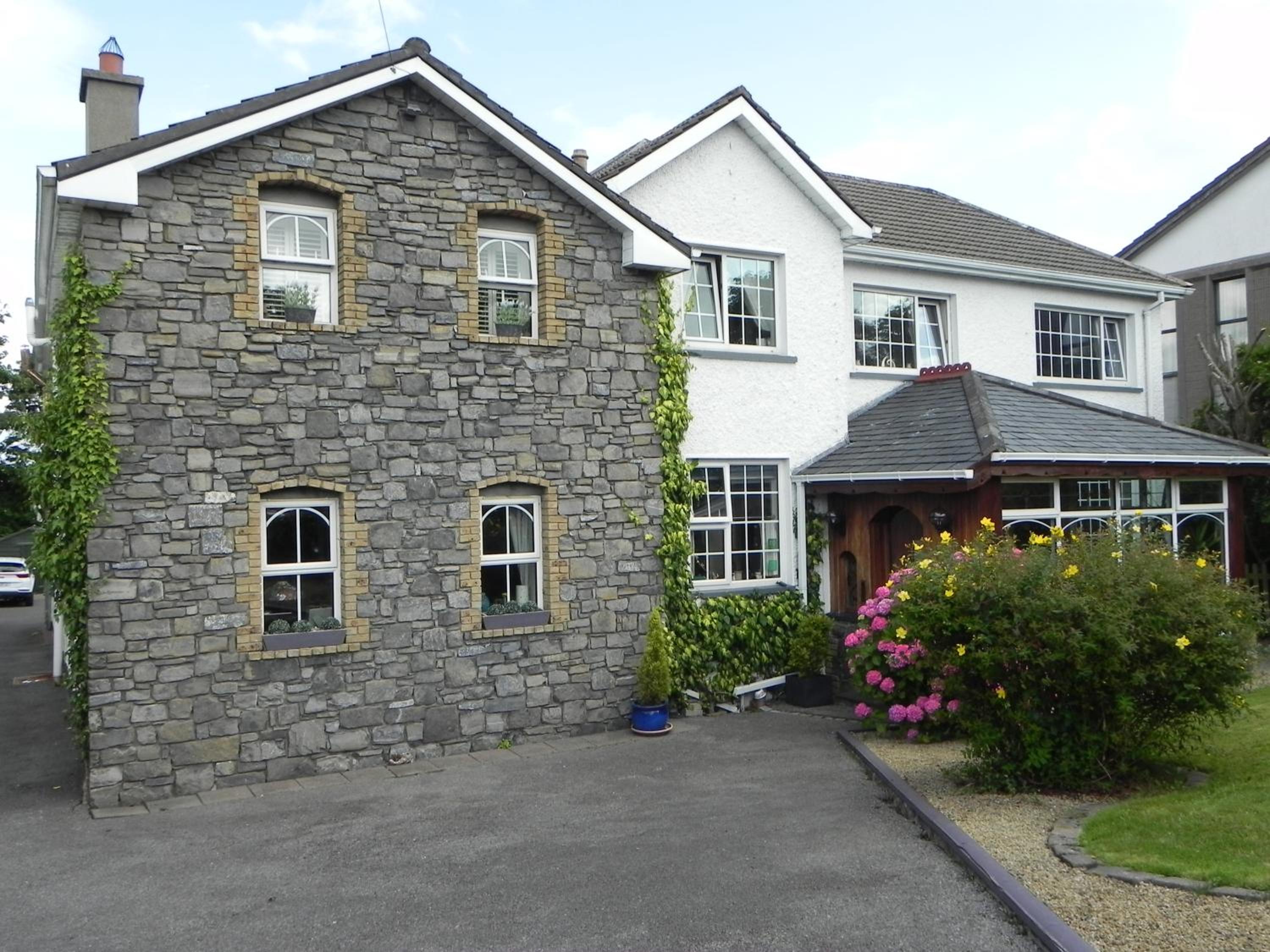 Pearse Lodge view 4