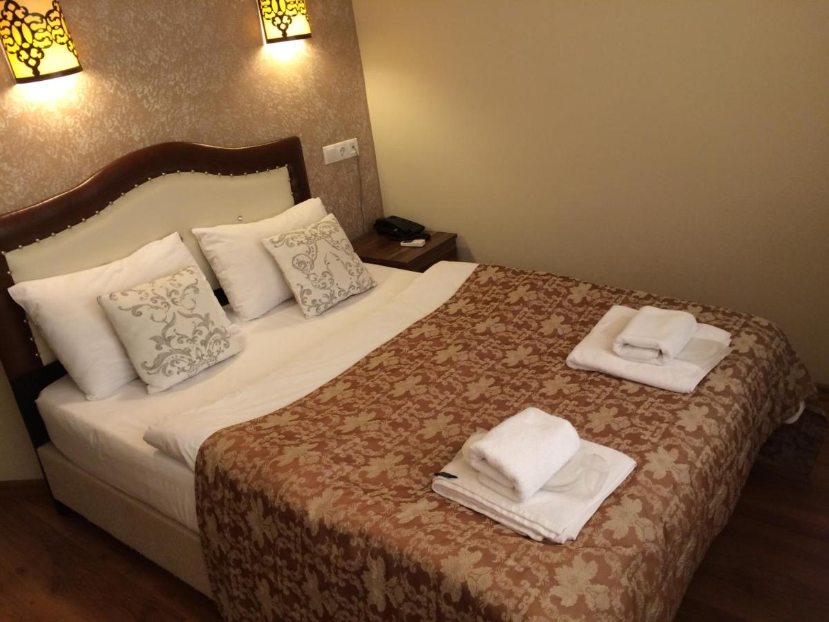 Hotel Buhara Family Inn