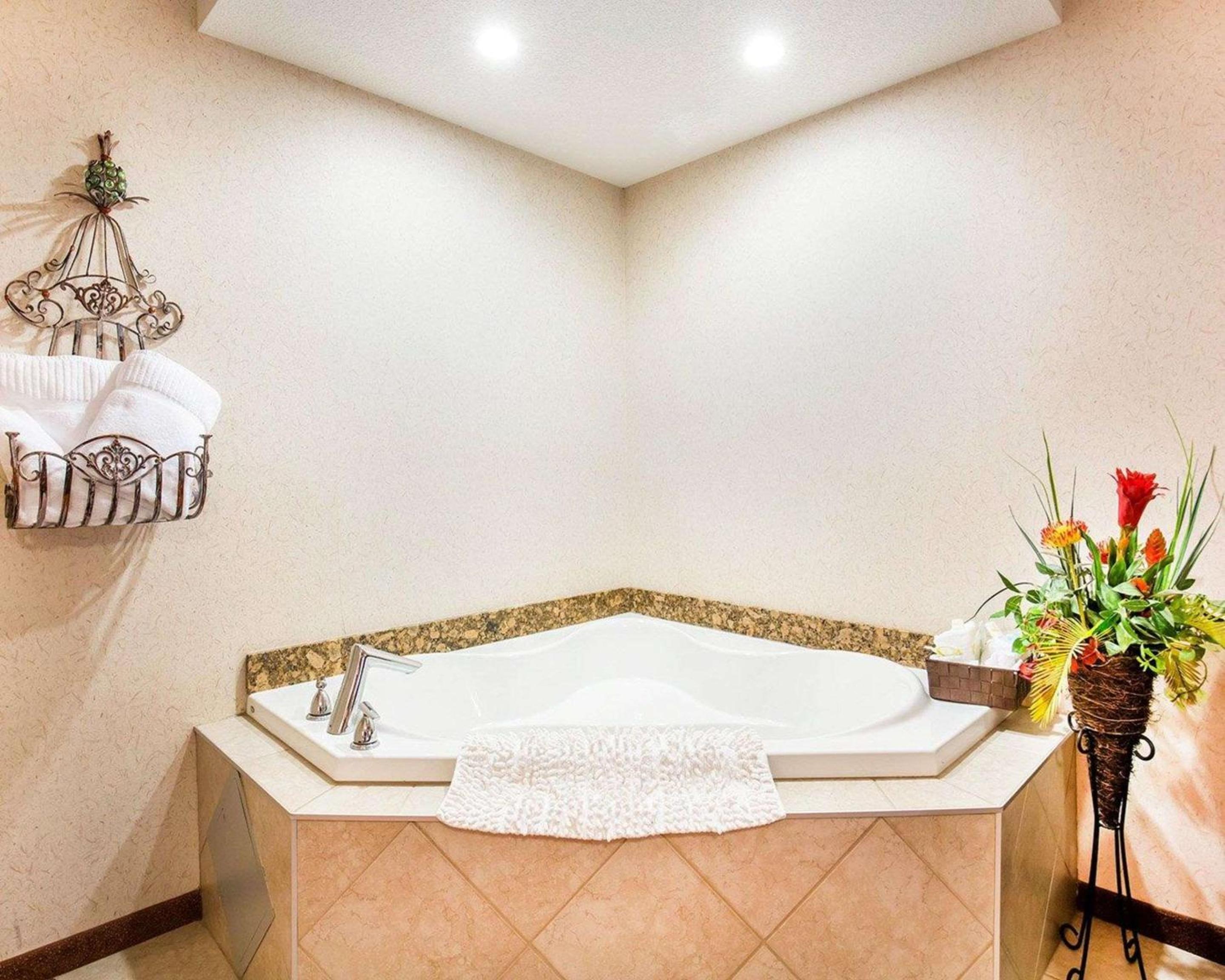 Jacuzzi