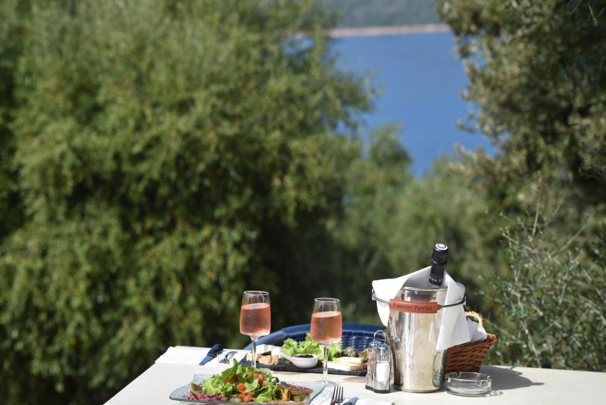 outdoor BBQ area