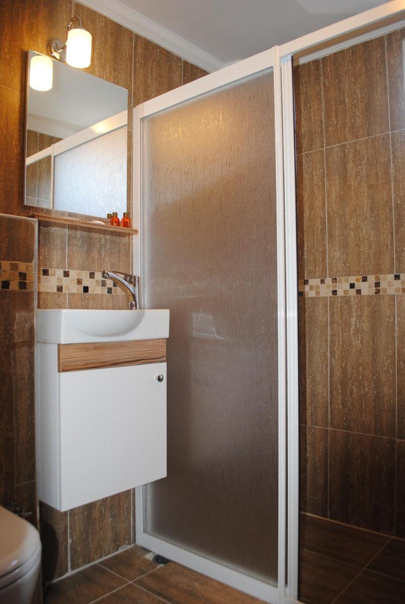 Hotel Buhara Family Inn