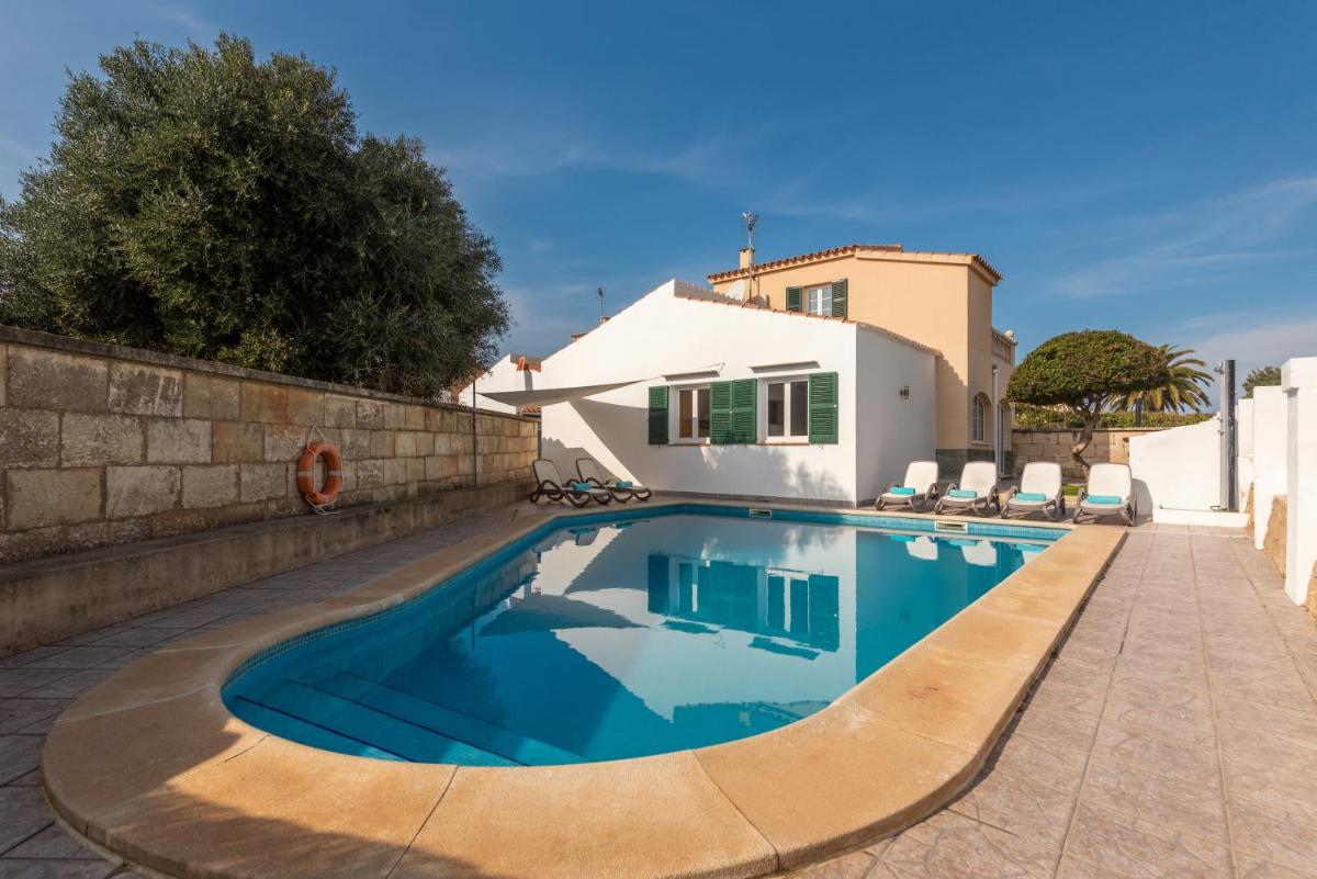 Villa Caryana