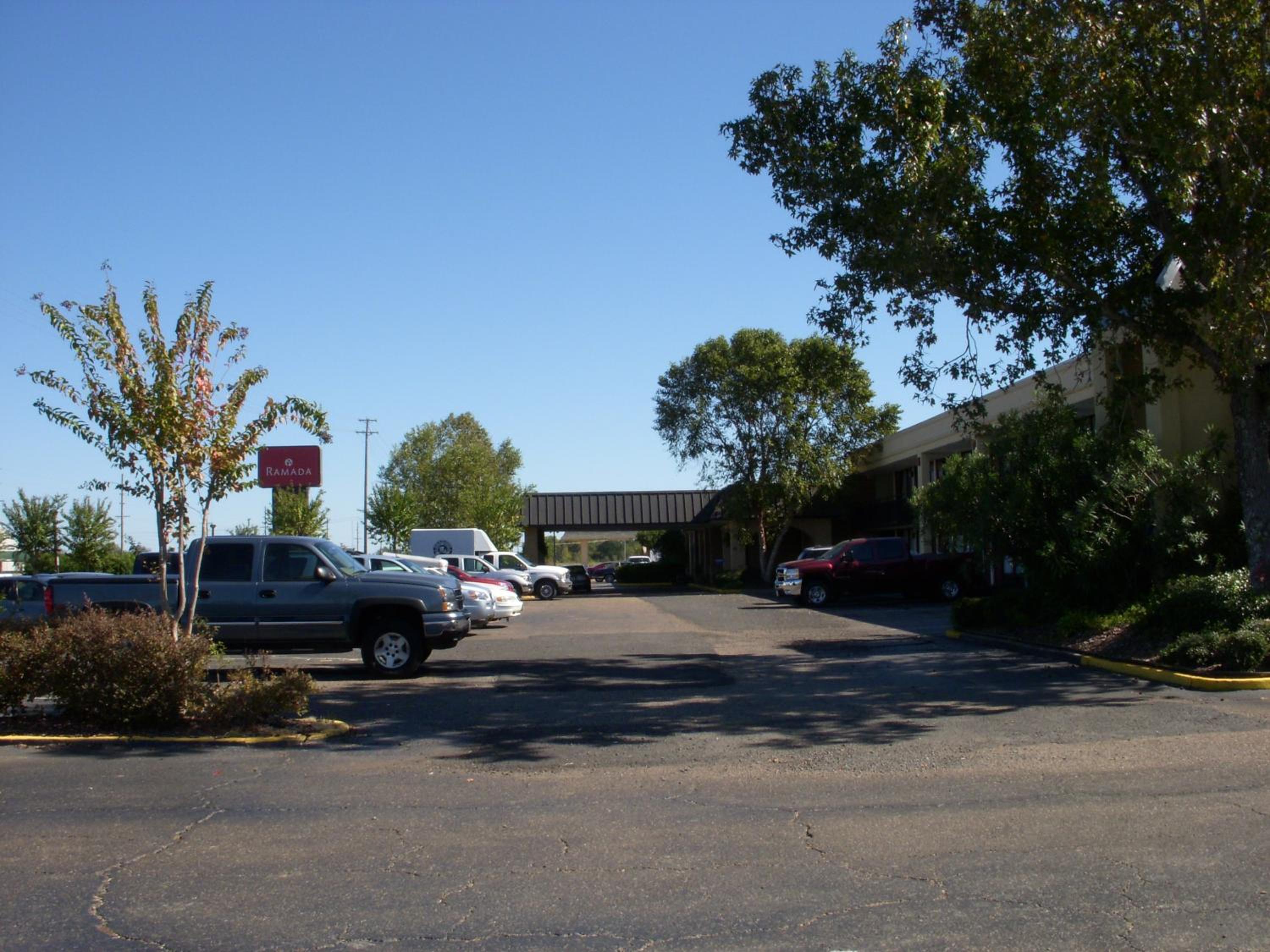 Natchitoches Vacations - Motel 6-Natchitoches, LA - Property Image 1