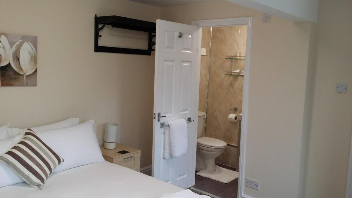 Guesthouse At Rempstone view 4