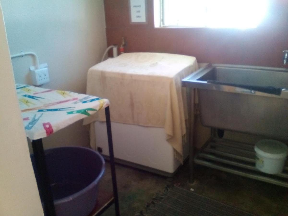 Kai-Oms Backpackers Lodge view 3