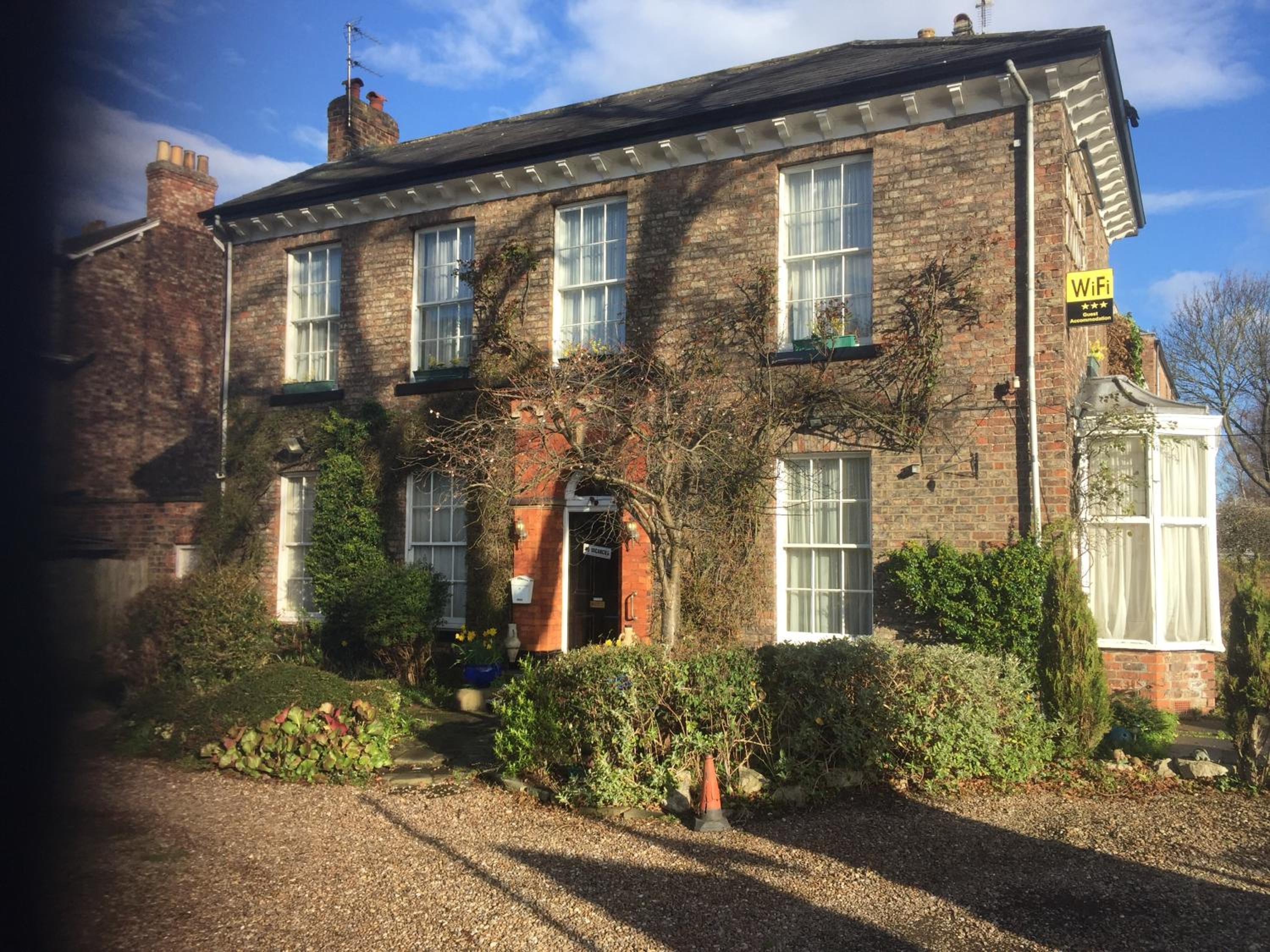 Holly Lodge — York