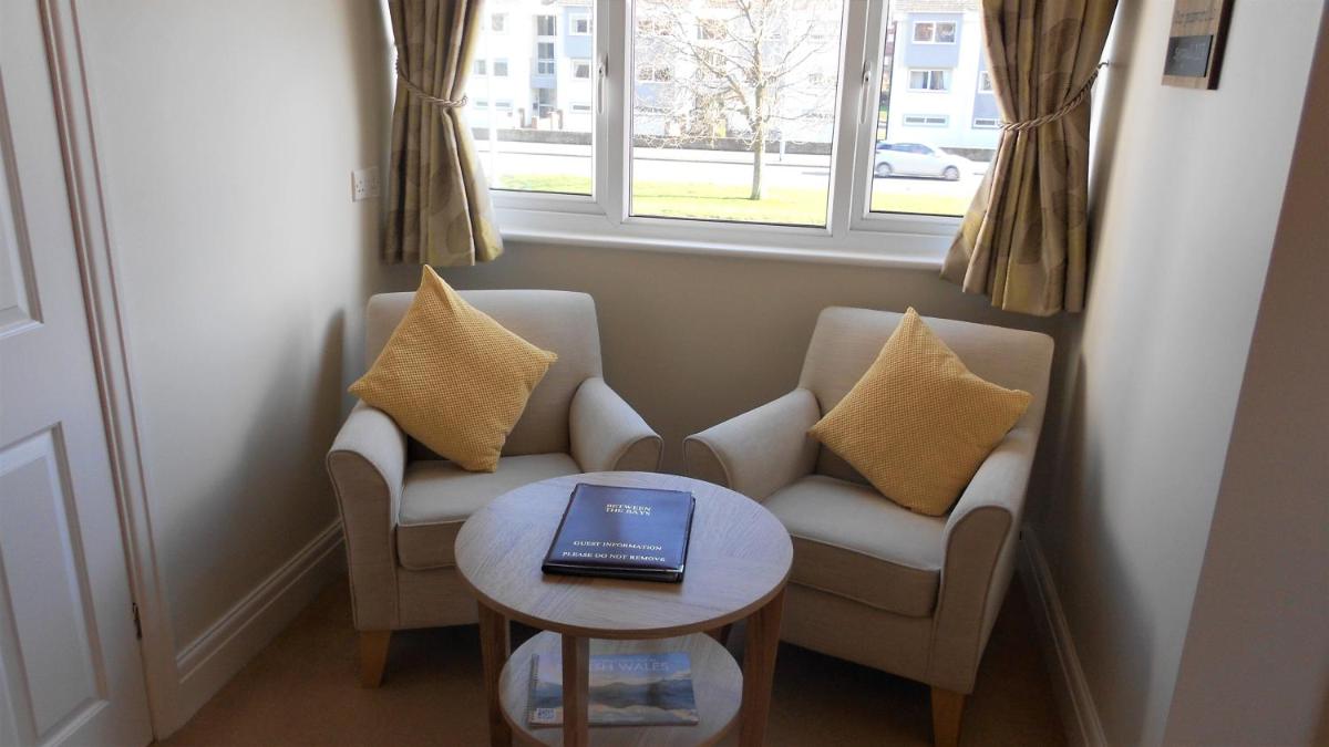 Between the Bays exclusively for Adults