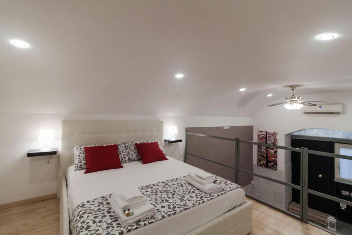 Olina Apartments — Naples
