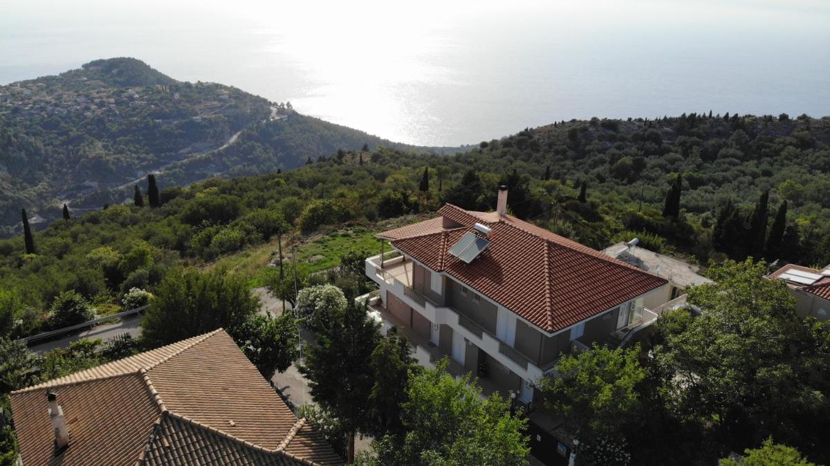 Lefkas Vacation House