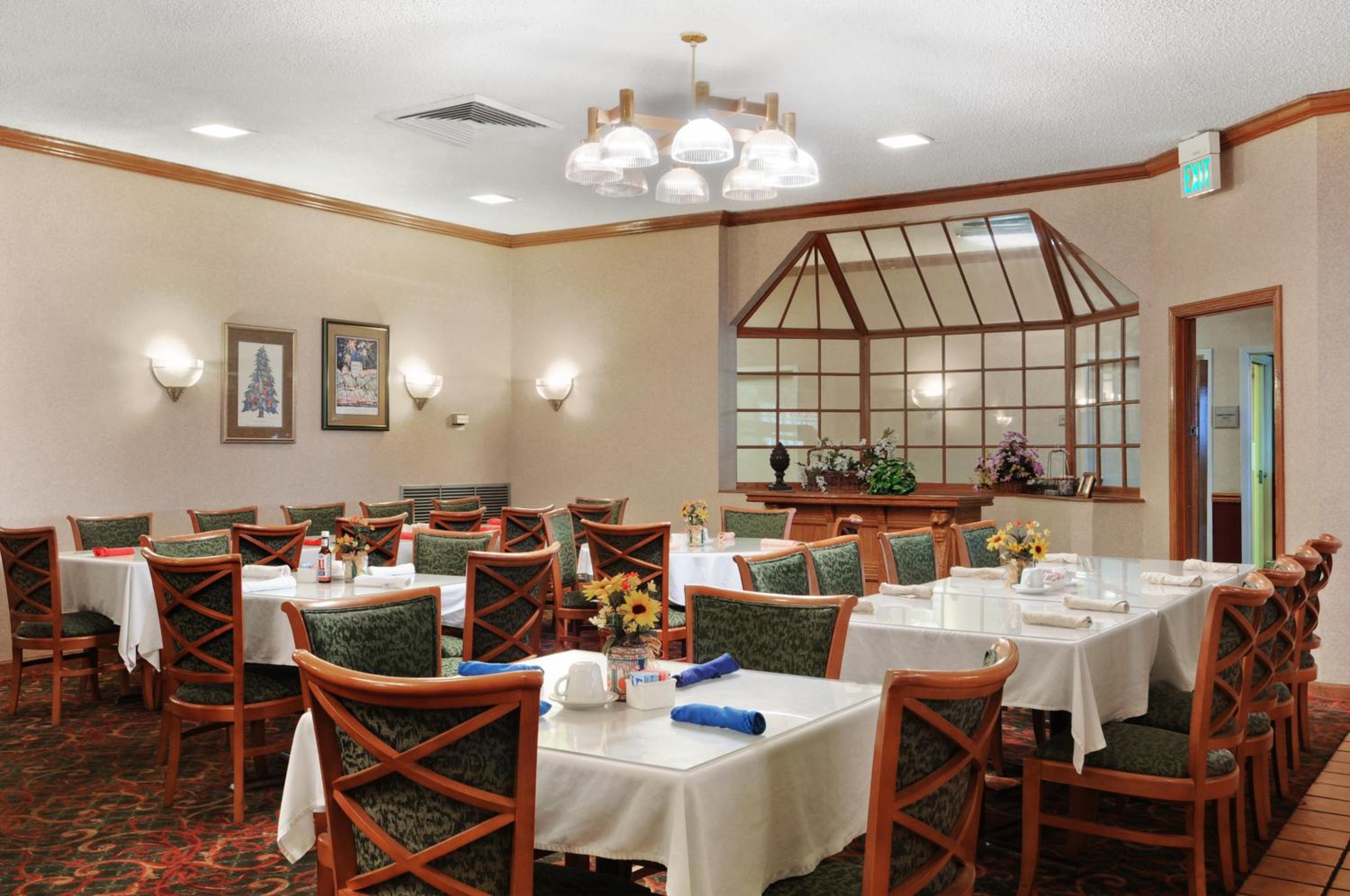 restaurant