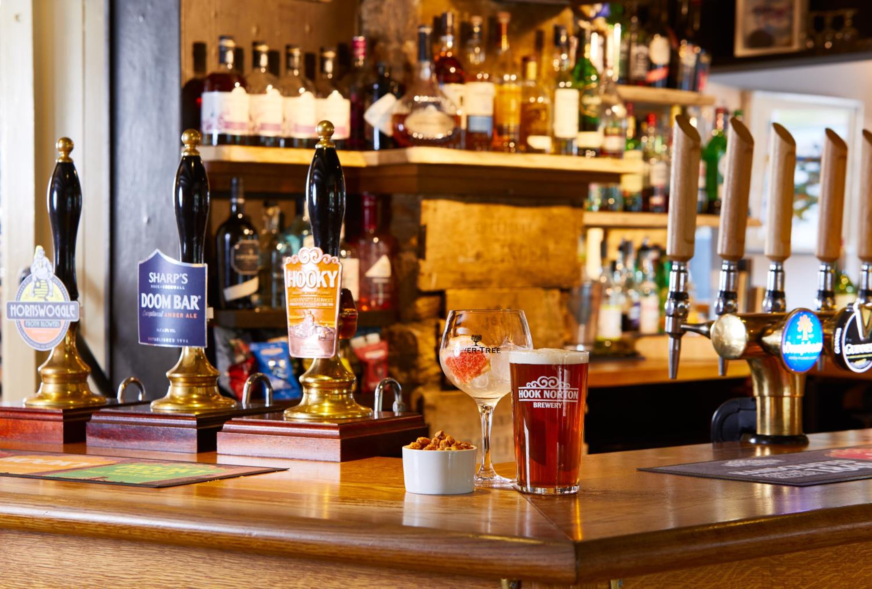 bar