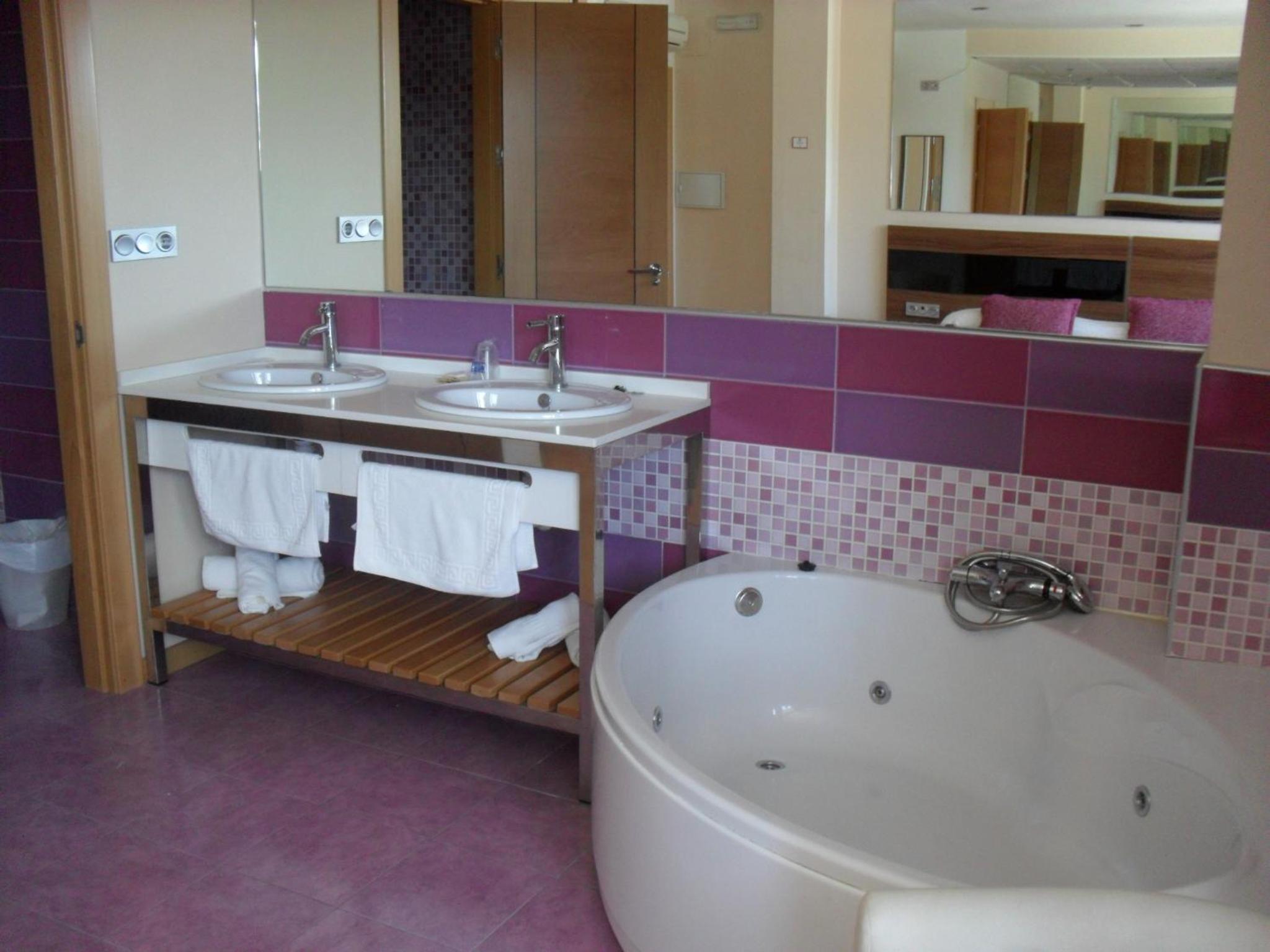 Jacuzzi