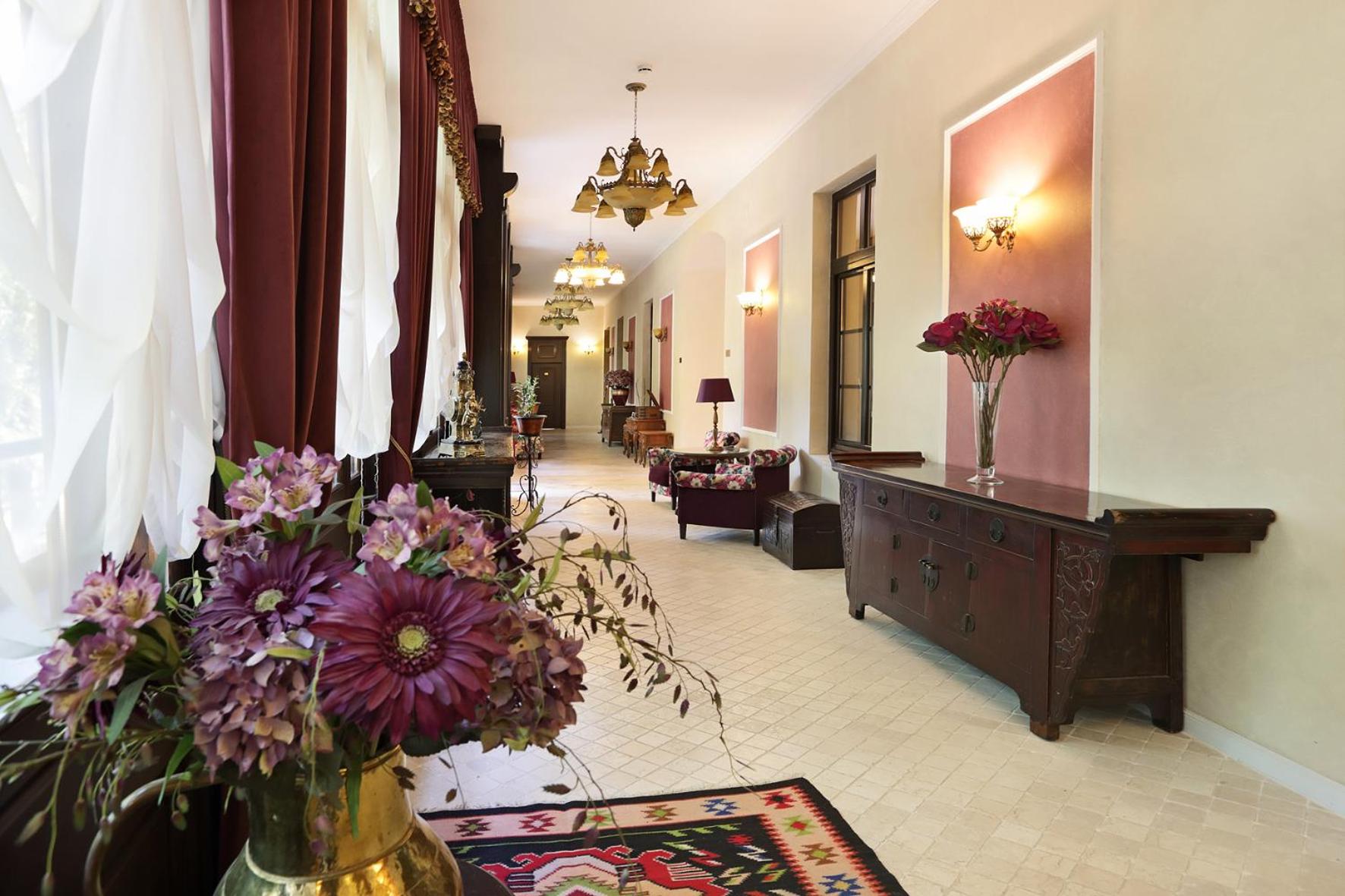 hotel reception