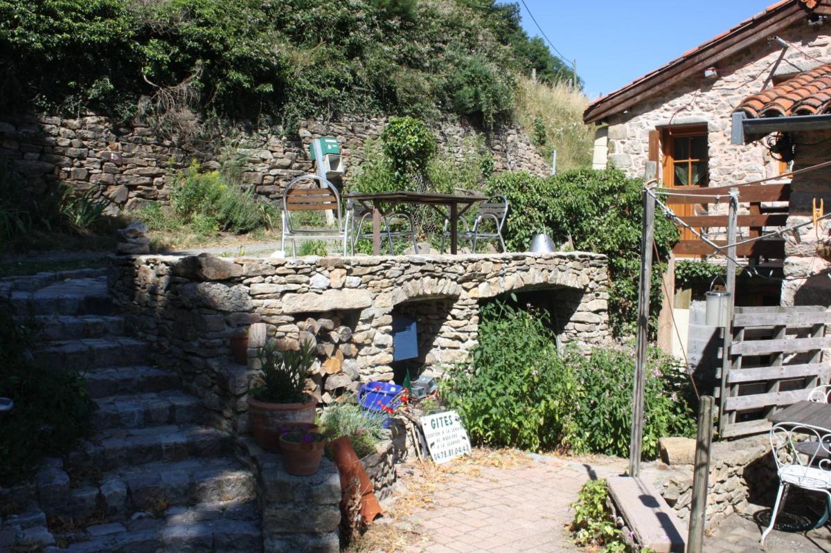 Gites Des Esselards view 4