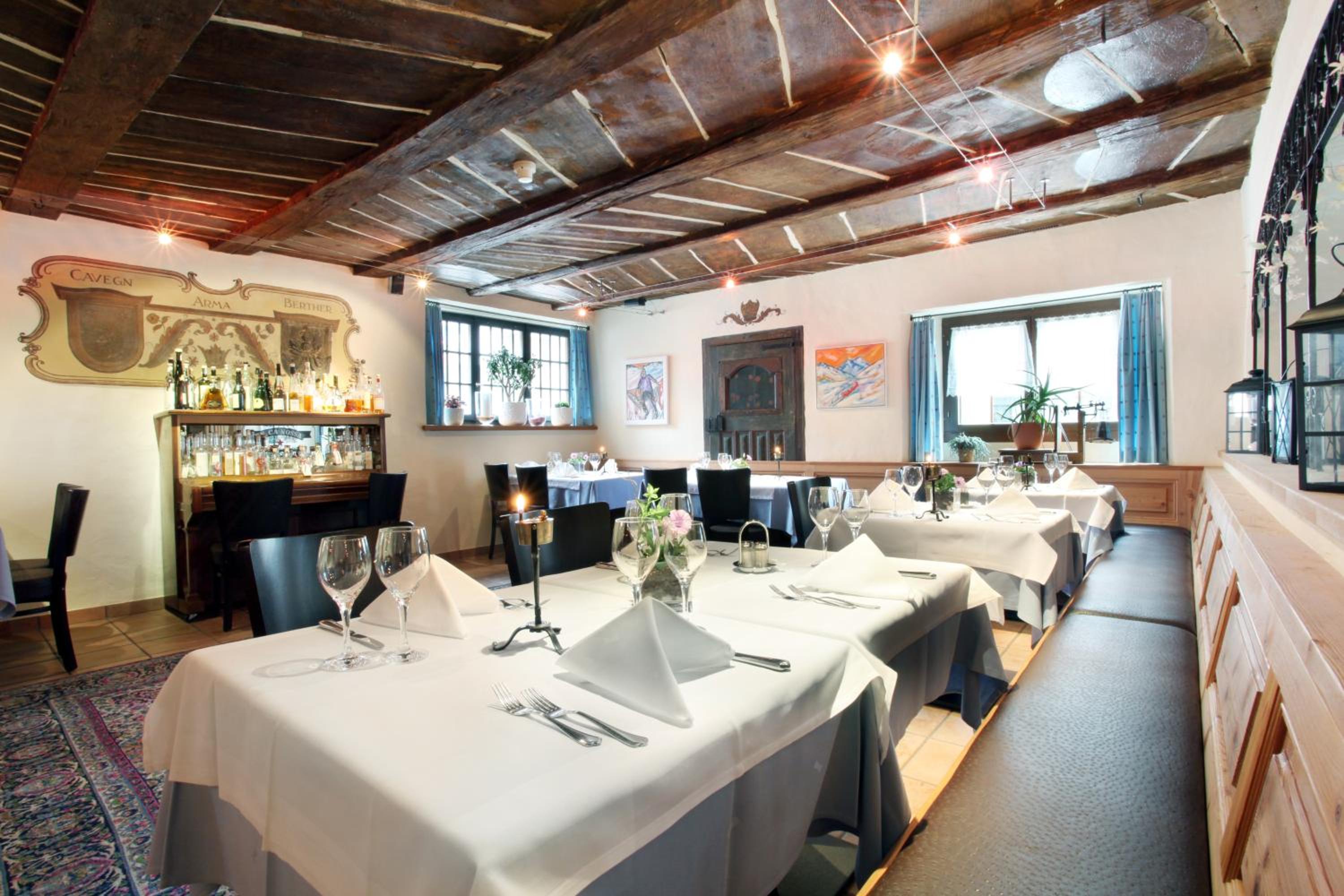 restaurant