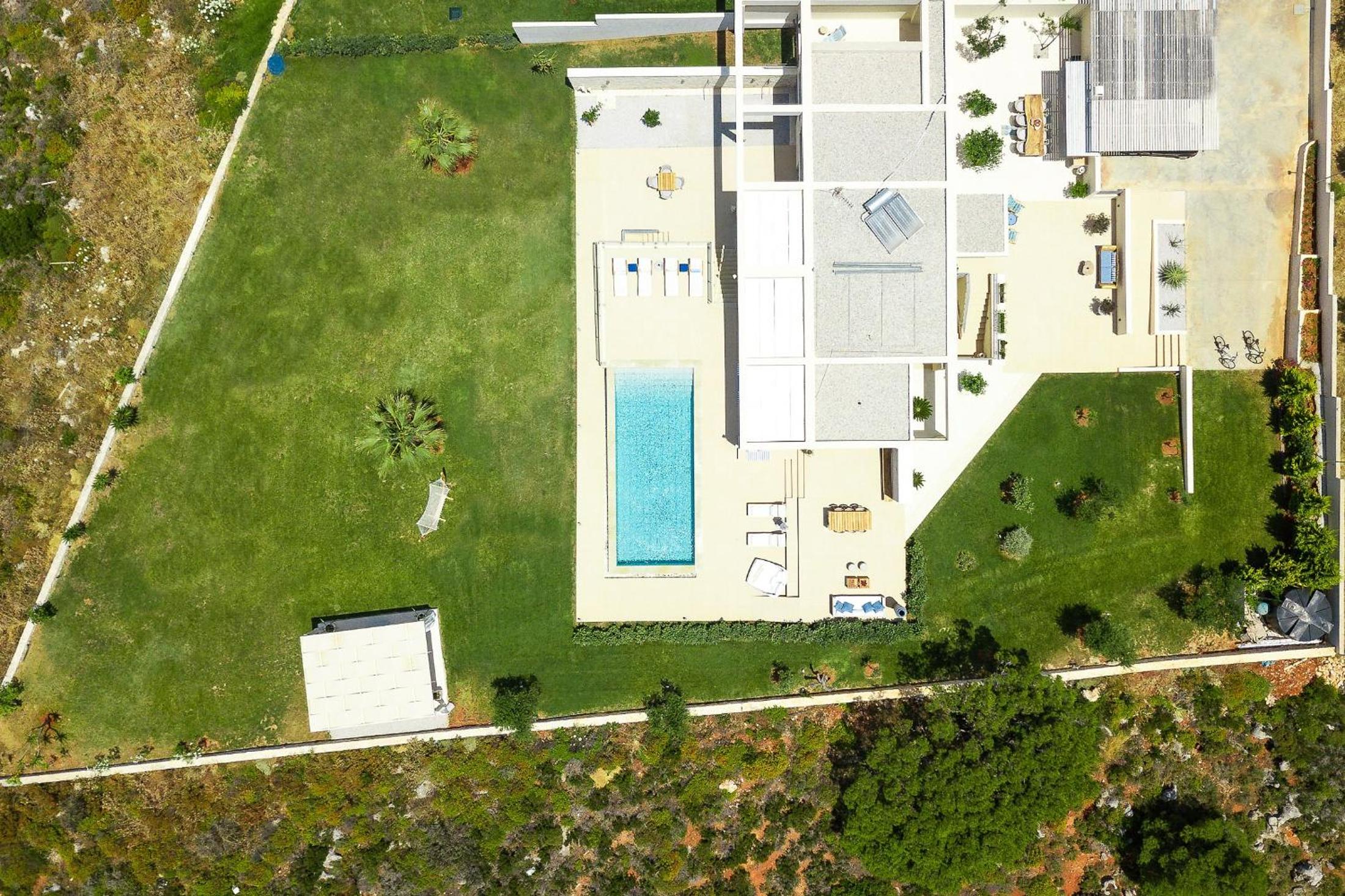 Elias Luxury Villa