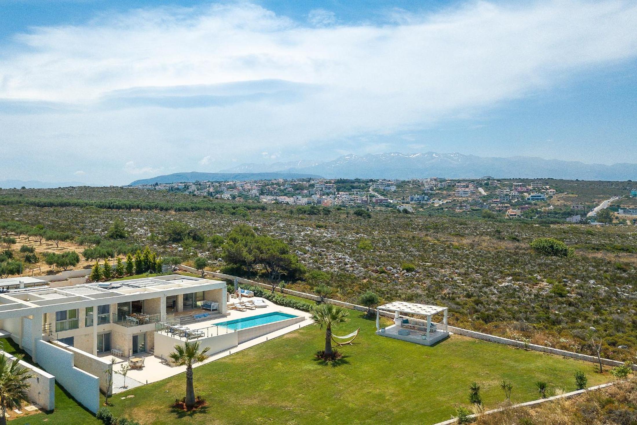 Elias Luxury Villa