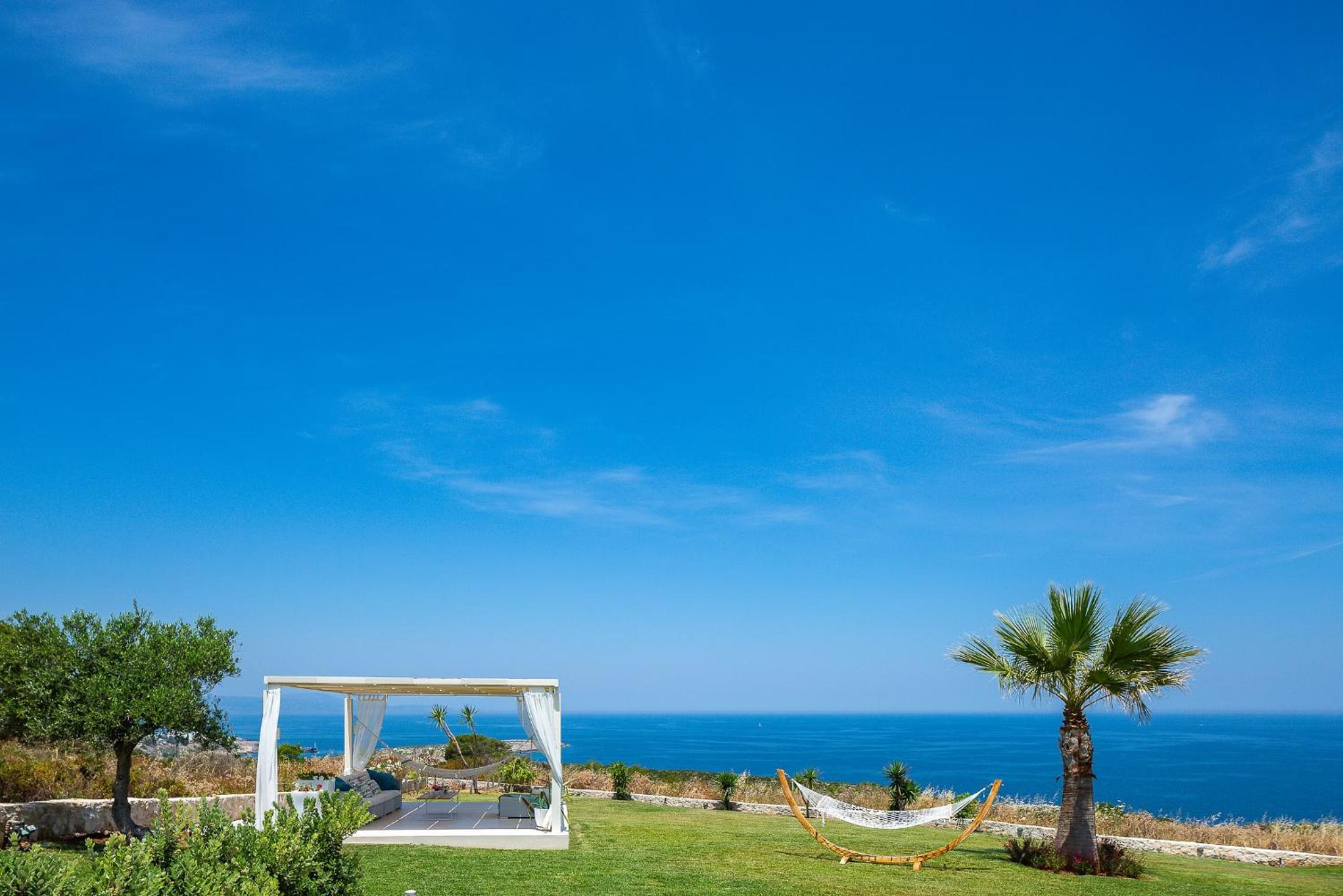 Elias Luxury Villa