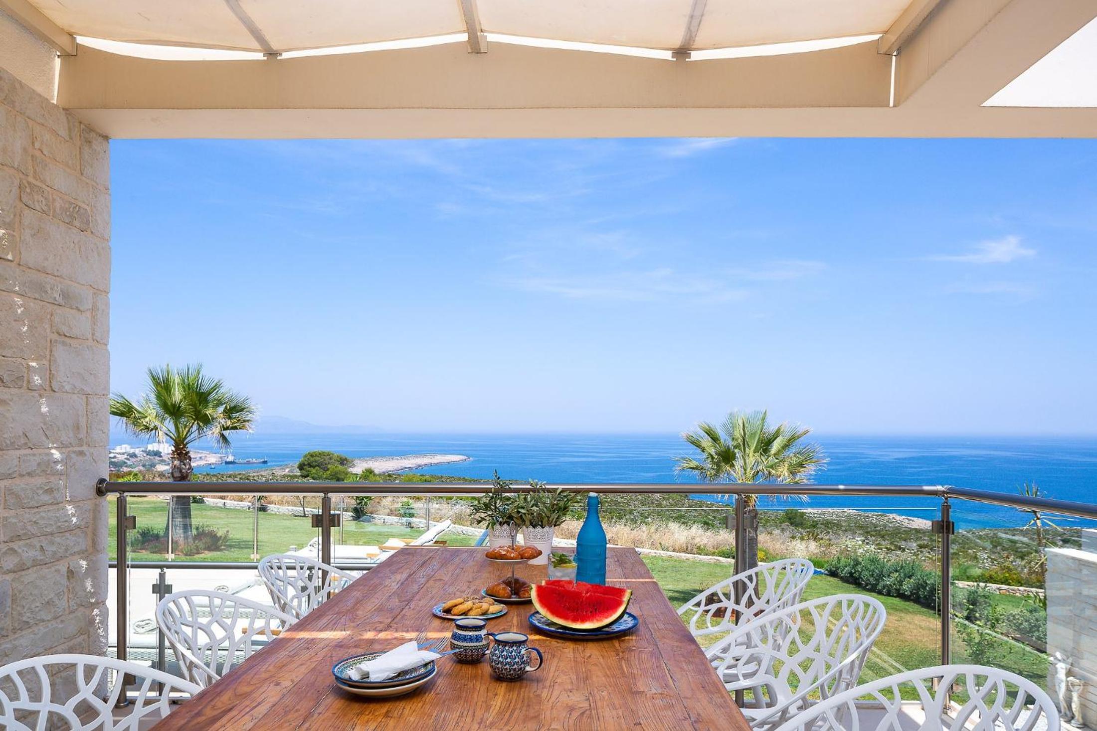 Elias Luxury Villa