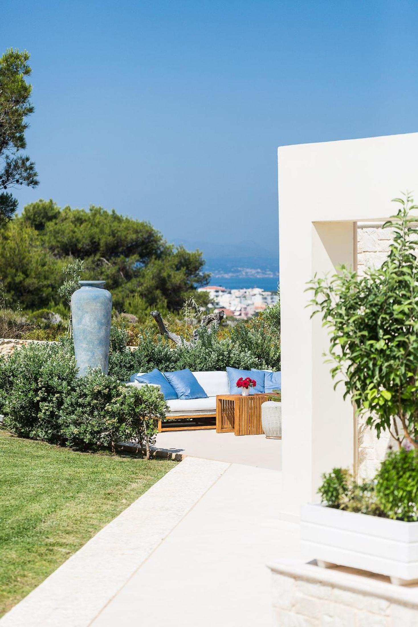 Elias Luxury Villa